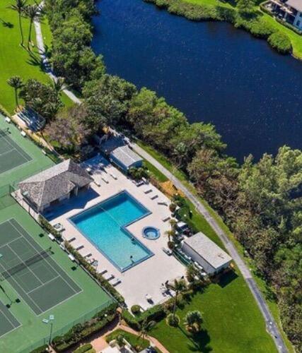 500 Ocean Trail Way