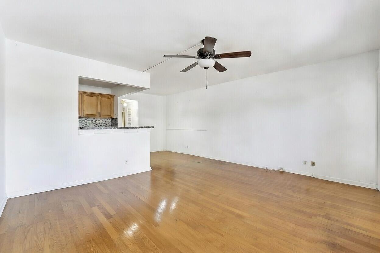 120 Windsor F F