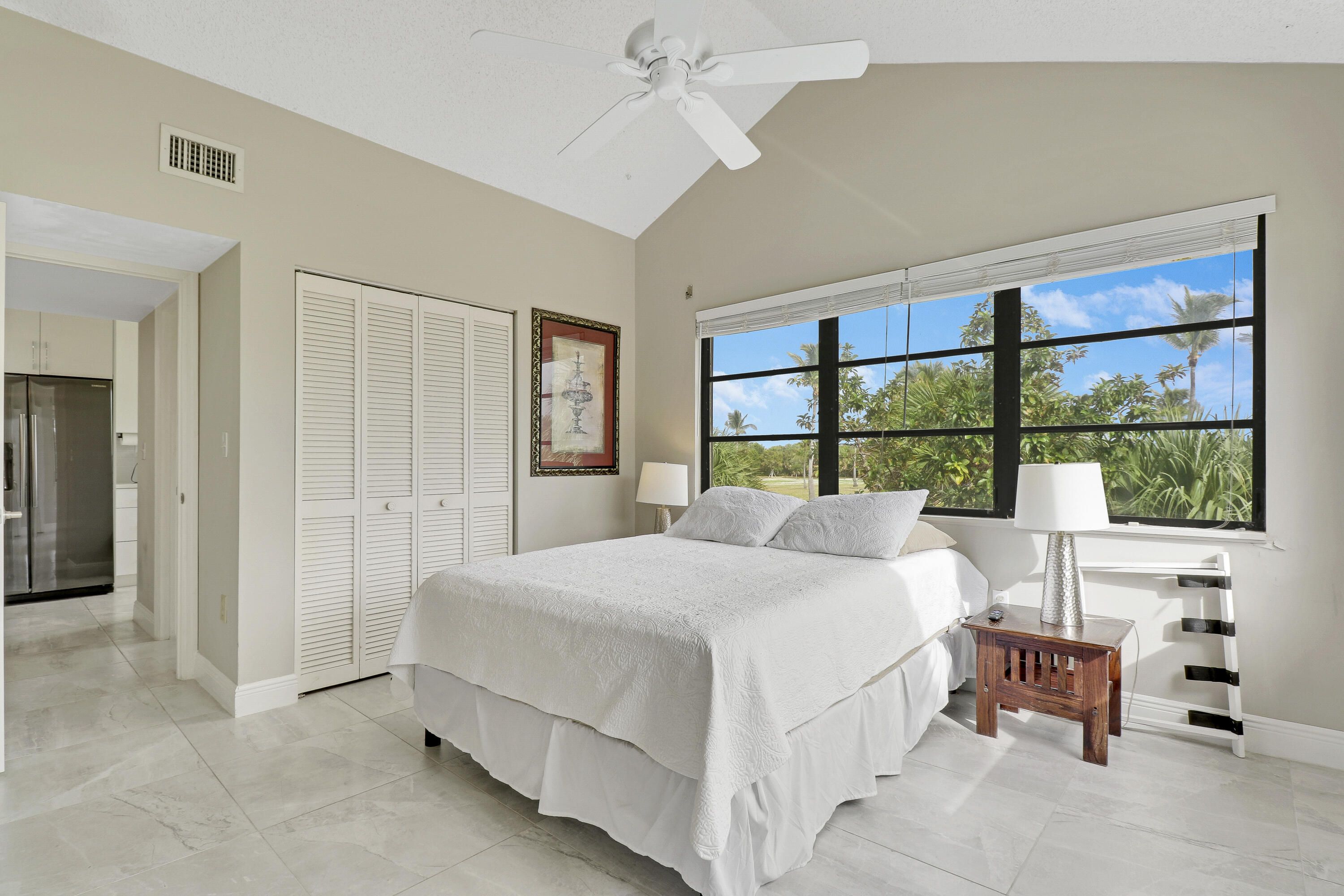 360 Bella Vista Court N 60