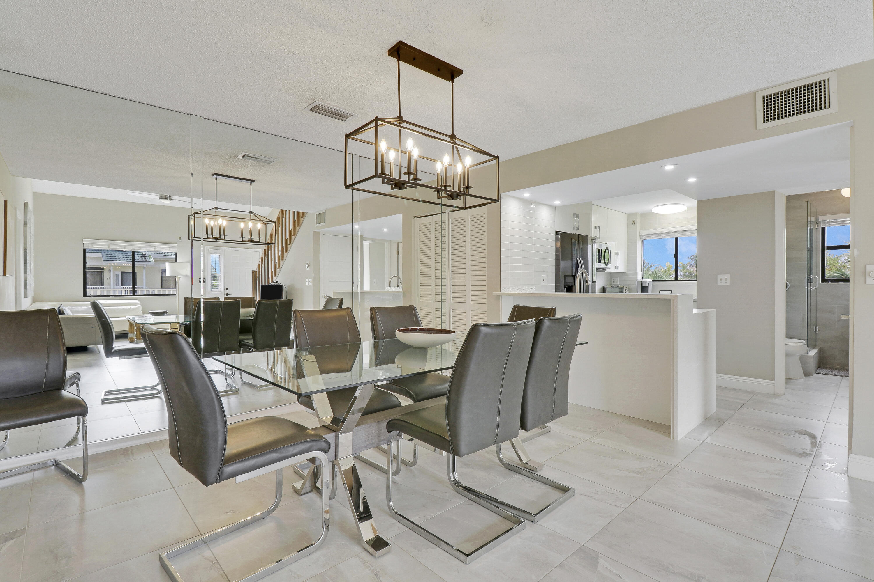 360 Bella Vista Court N 60