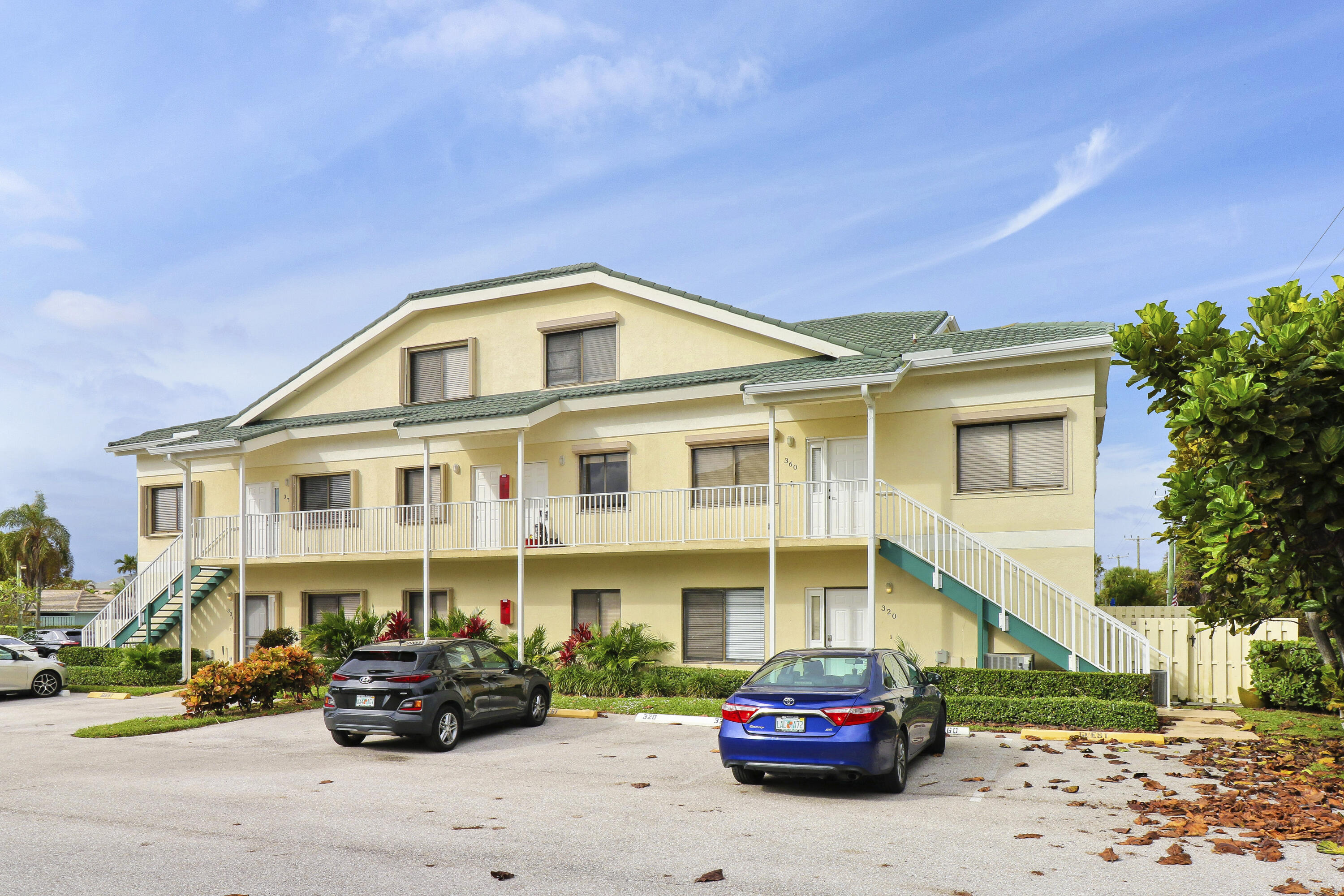 360 Bella Vista Court N 60