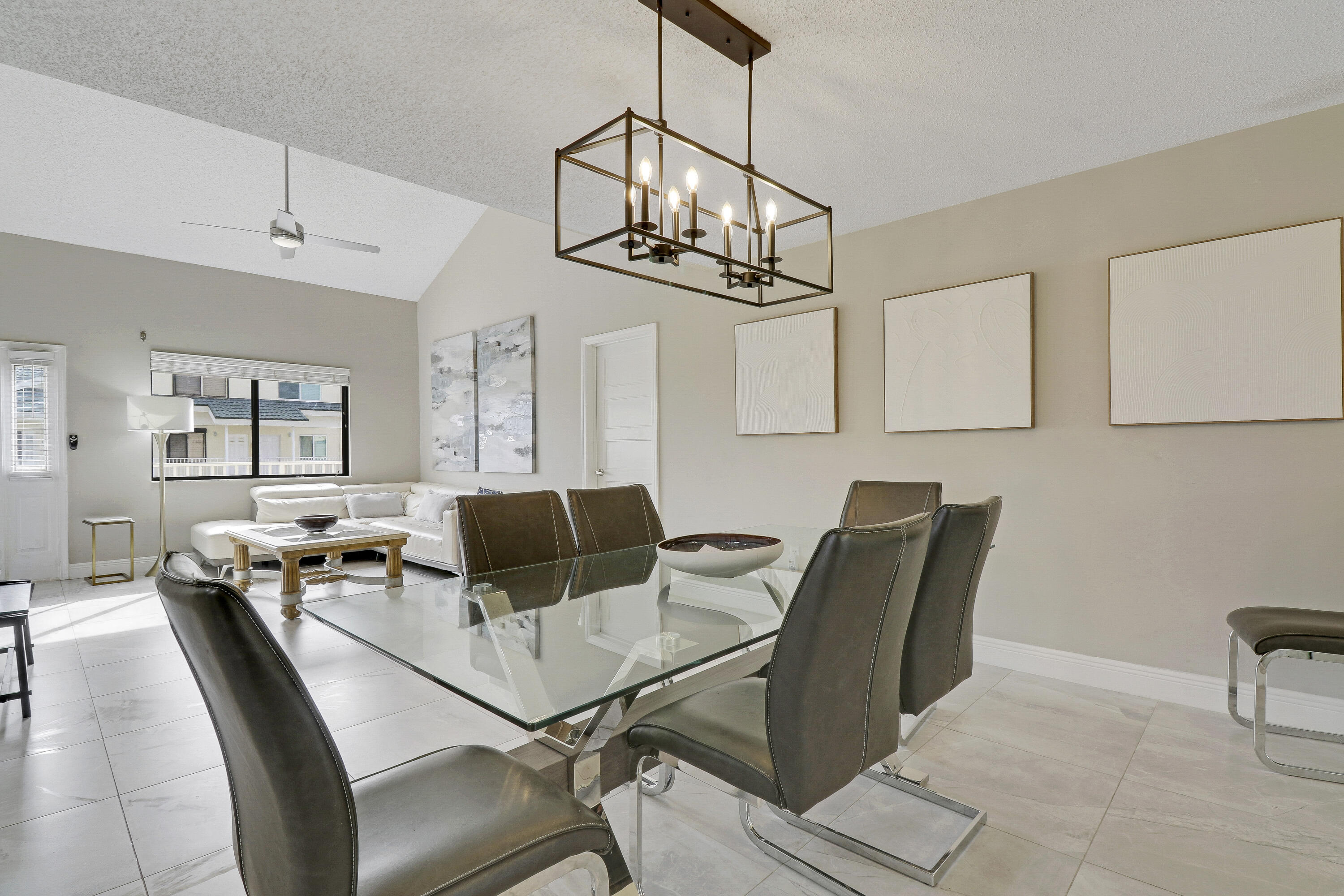 360 Bella Vista Court N 60