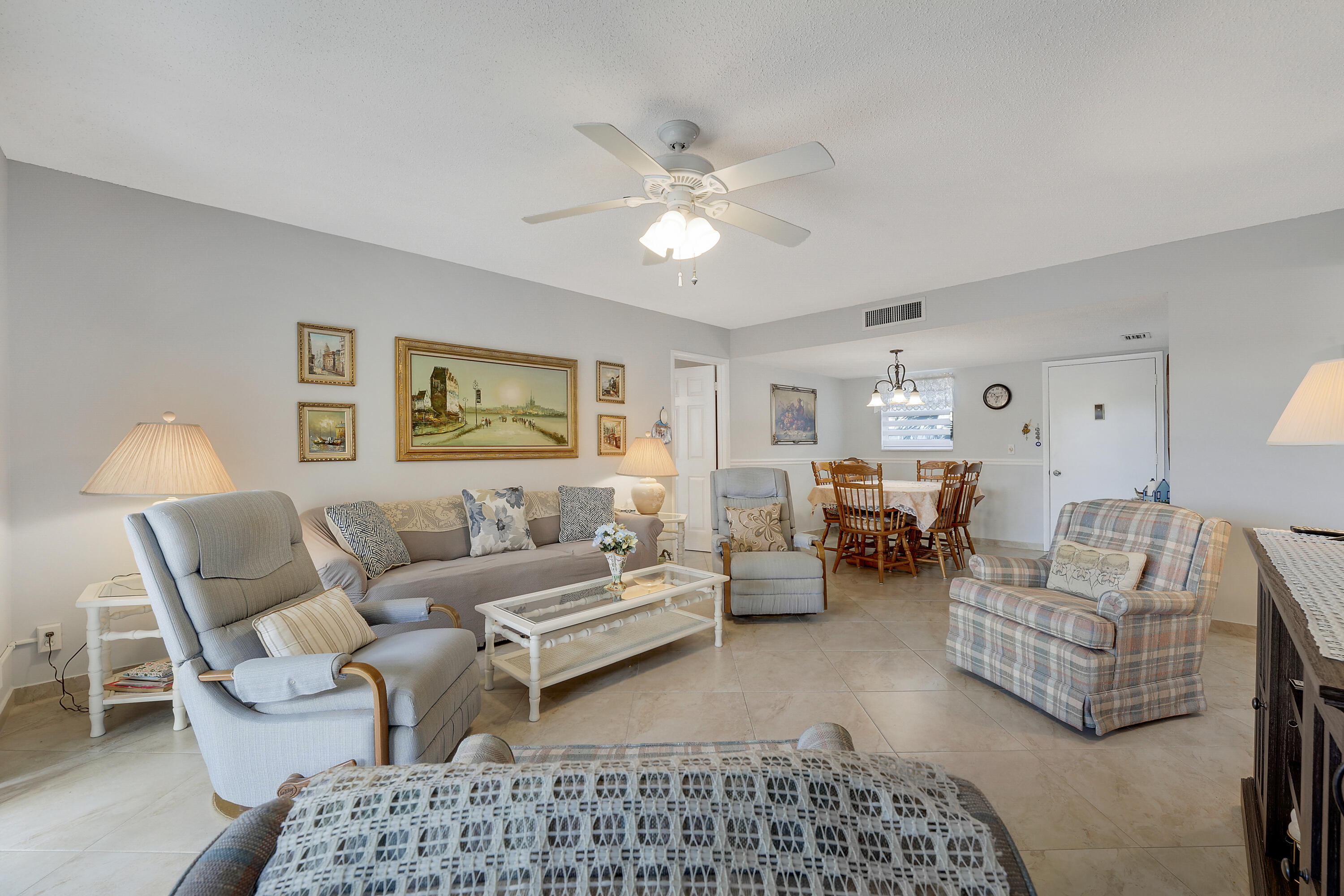 701 Lori Dr Drive 204