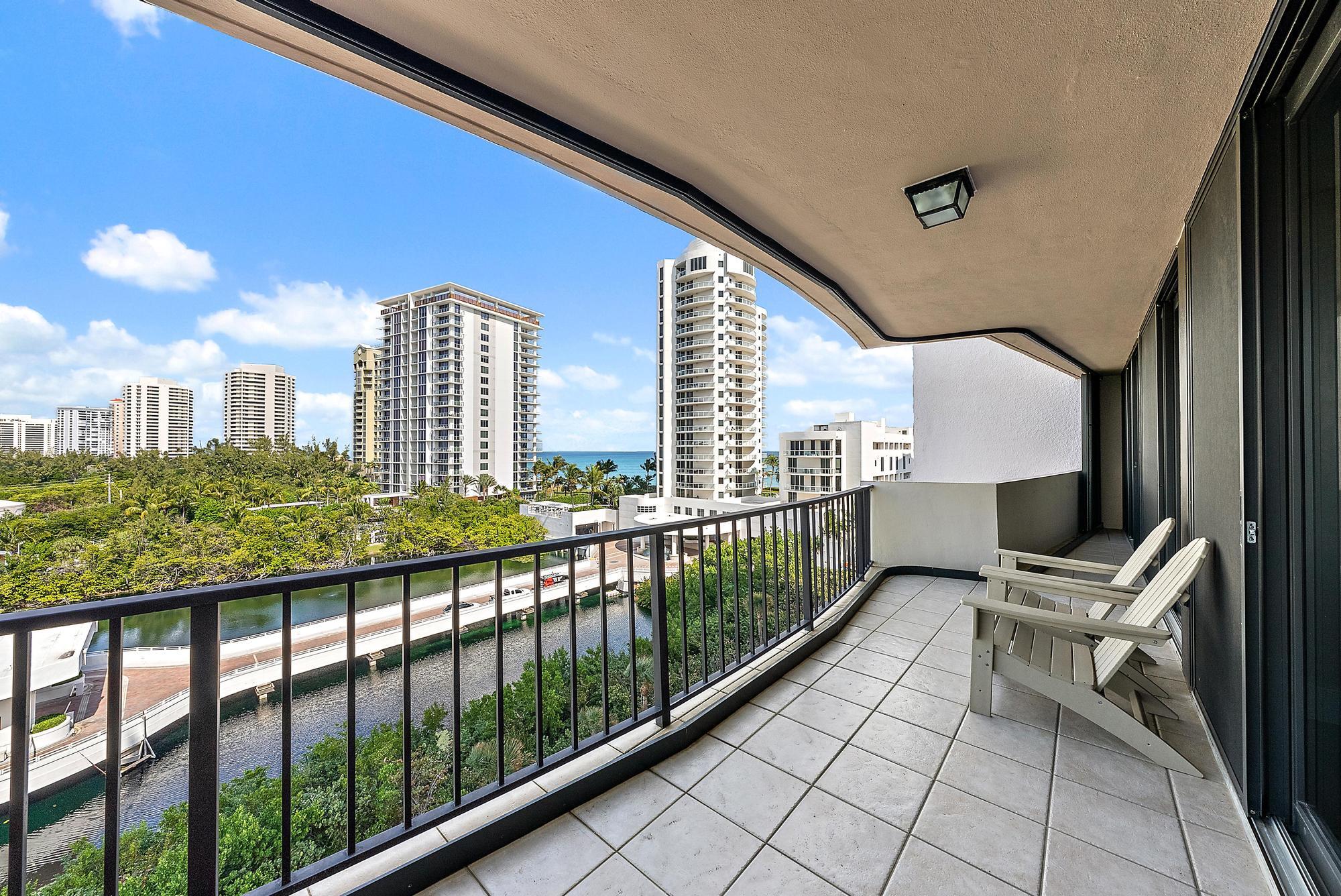 4200 N Ocean Drive 2-705