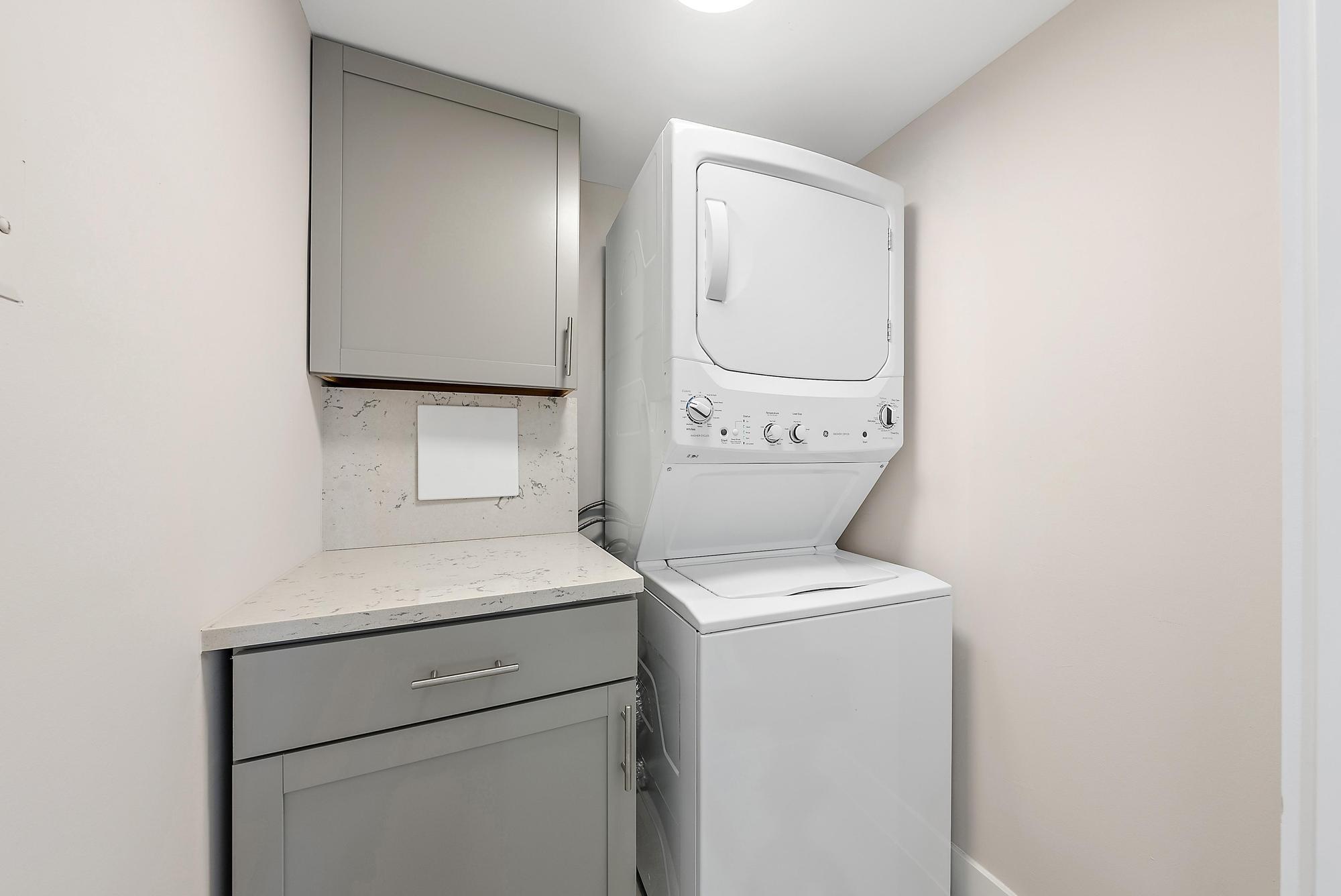 4200 N Ocean Drive 2-705