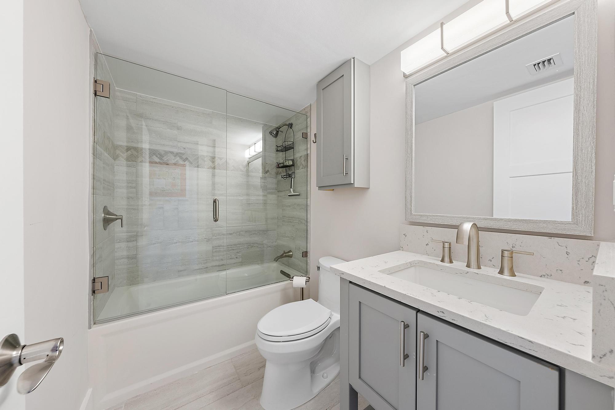 4200 N Ocean Drive 2-705