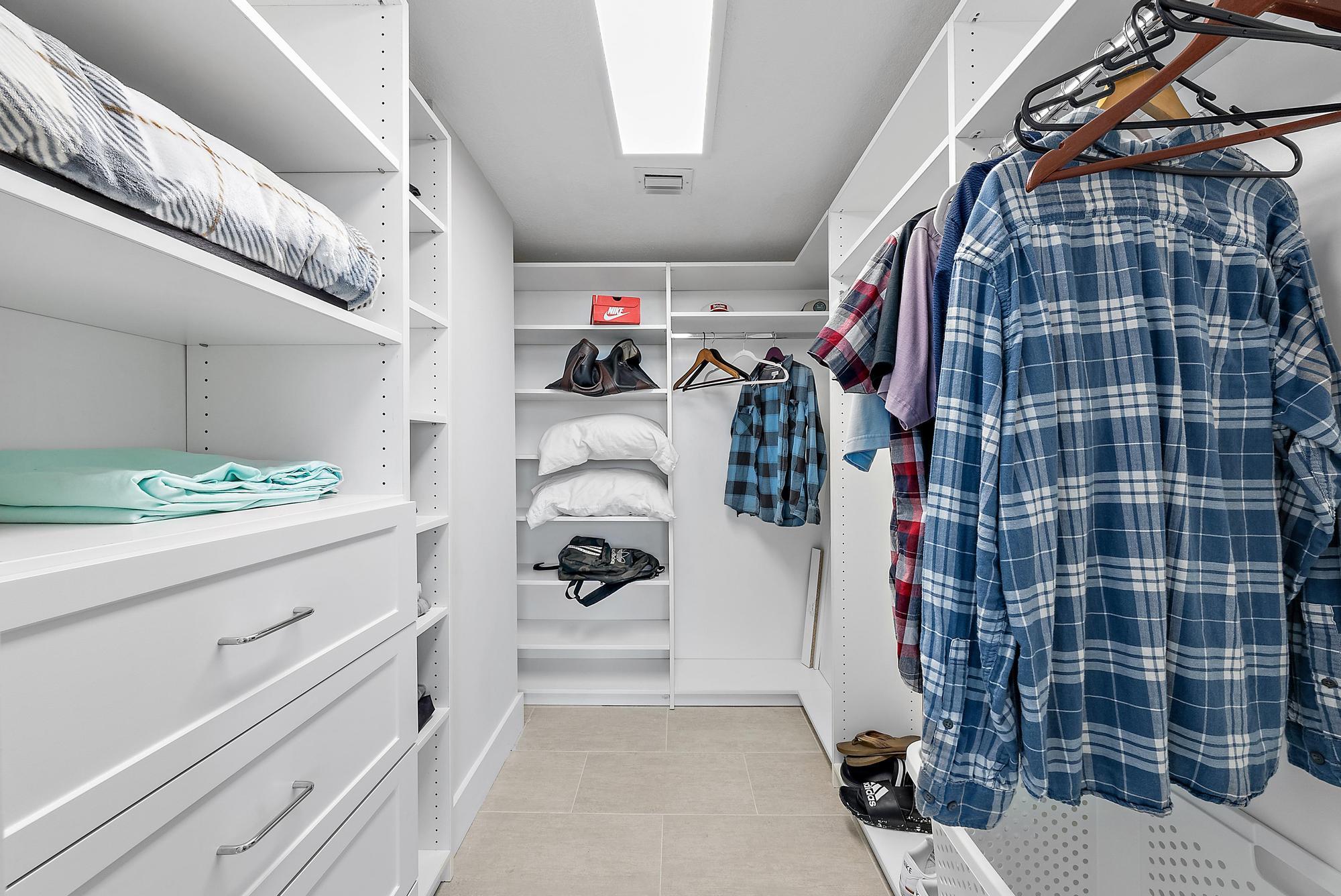 4200 N Ocean Drive 2-705