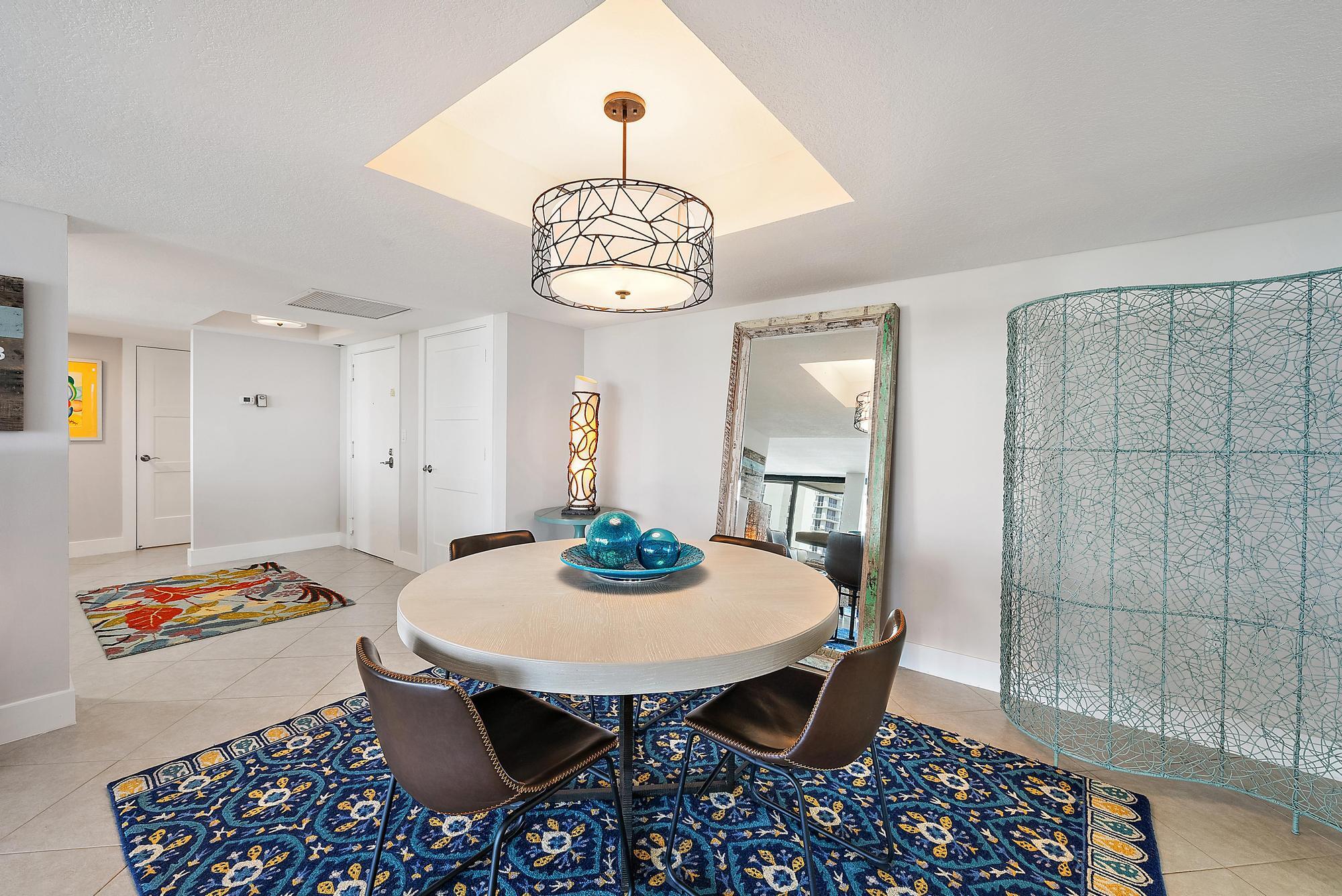 4200 N Ocean Drive 2-705