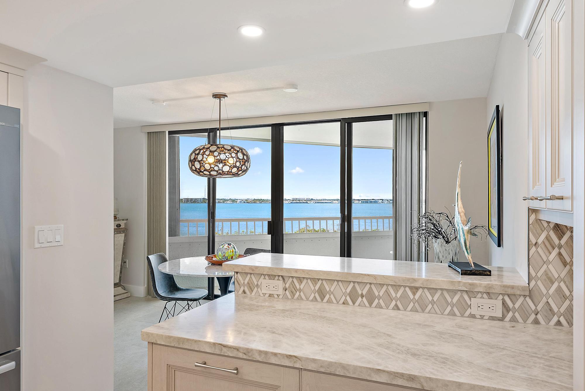 5070 N Ocean Drive 4c