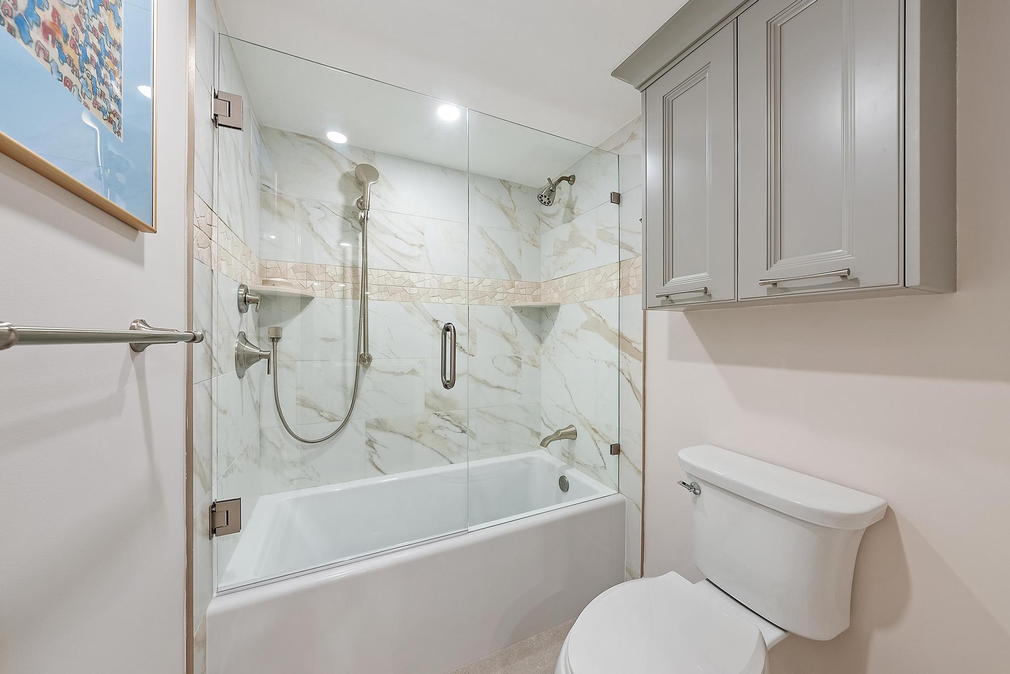 5070 N Ocean Drive 4c