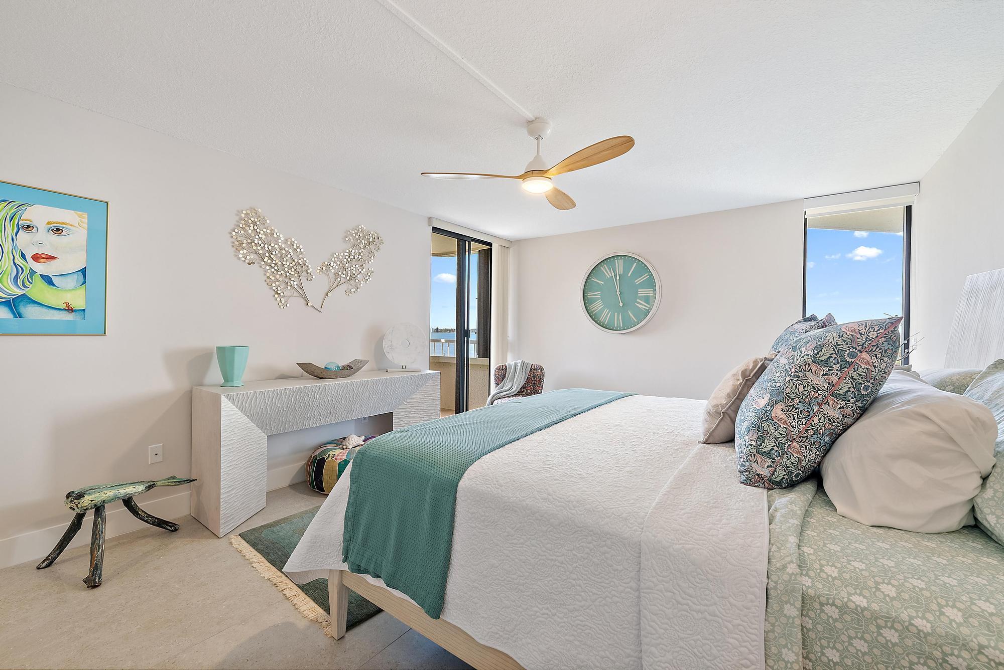 5070 N Ocean Drive 4c