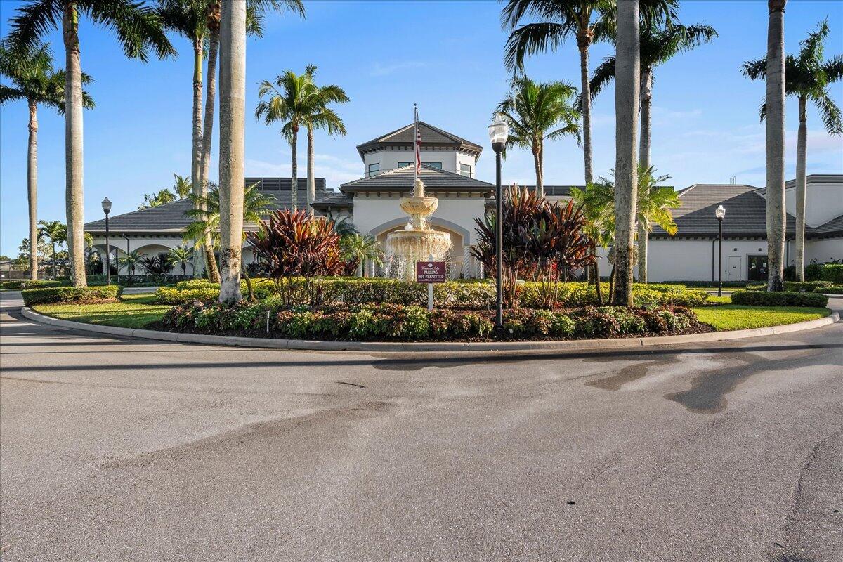 8336 Grand Messina Circle