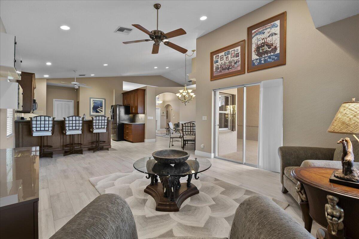 8336 Grand Messina Circle