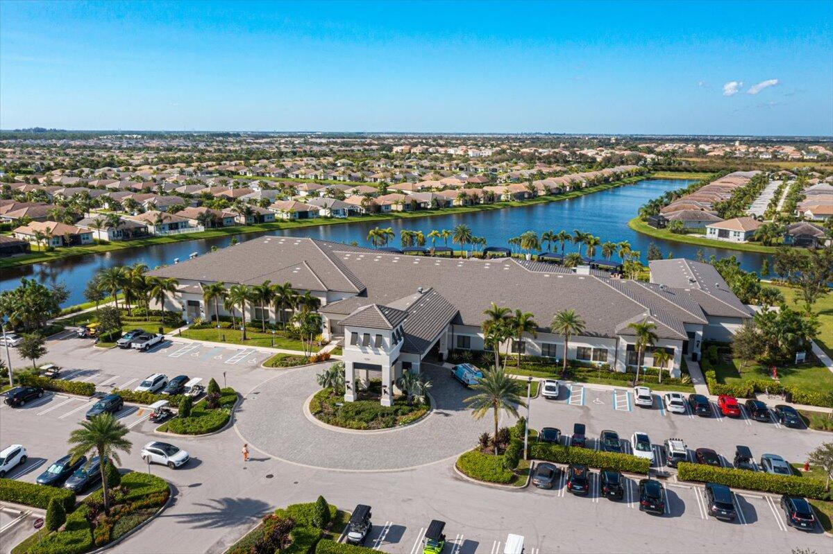 11087 SW Carriage Hill Lane, Port St. Lucie