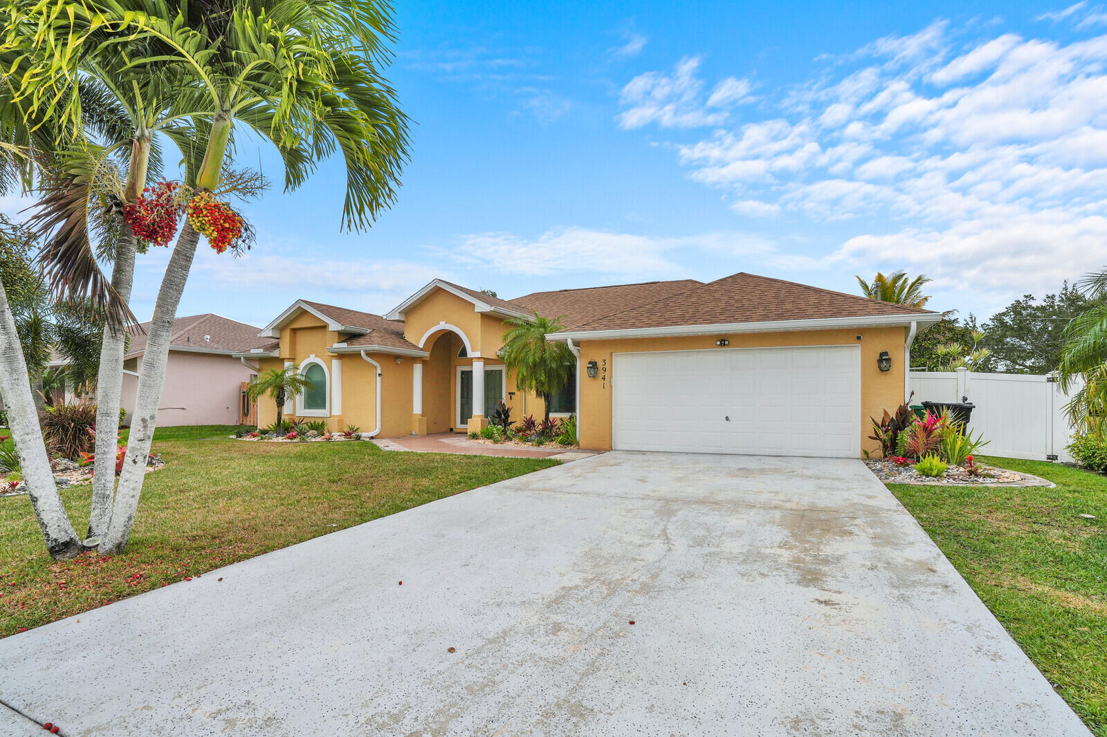 3941 SW Kabane Street, Port St. Lucie