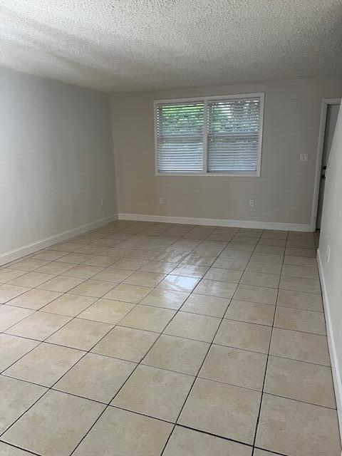 1000 Shorewinds Drive