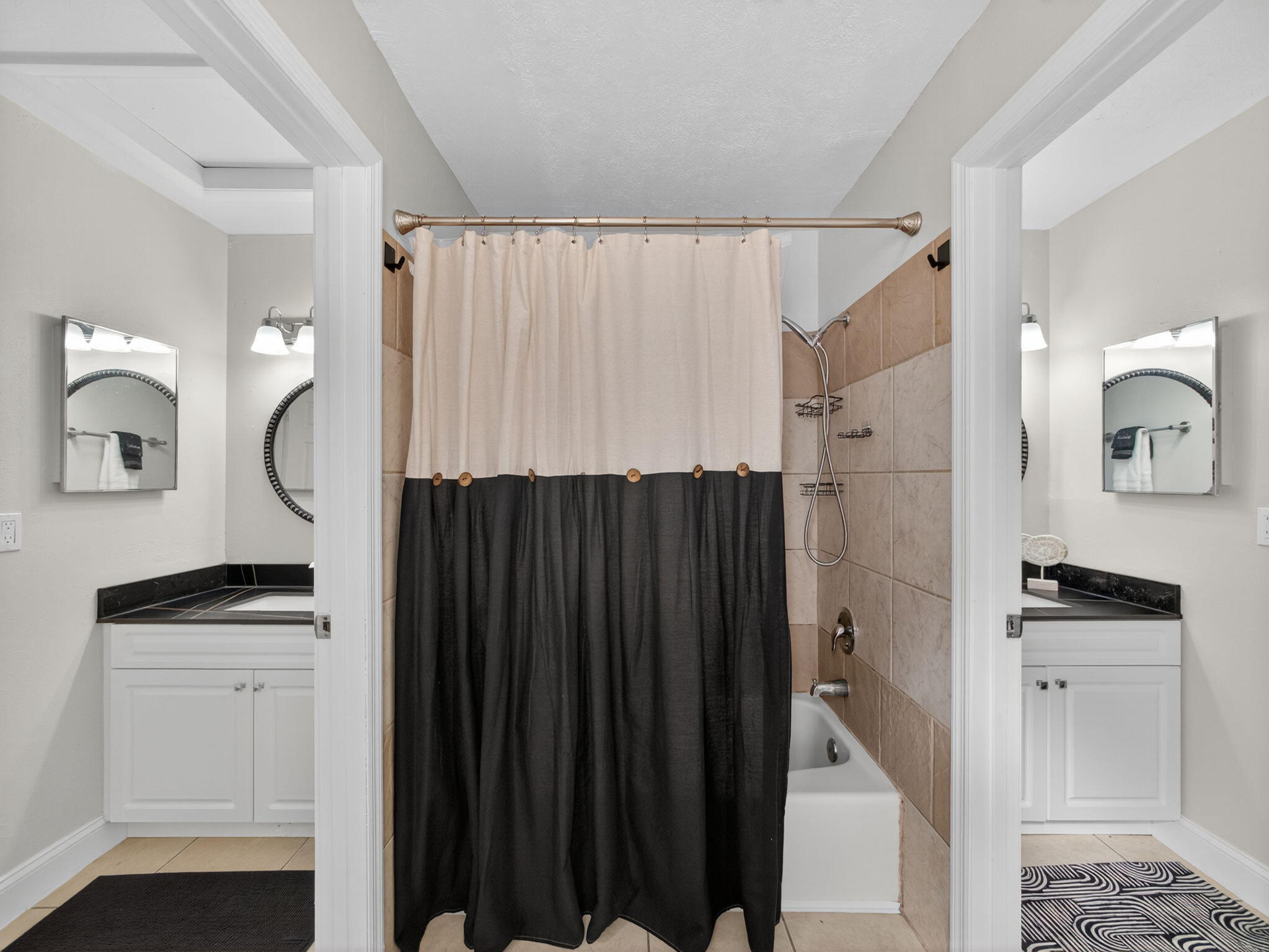 1000 Shorewinds Drive