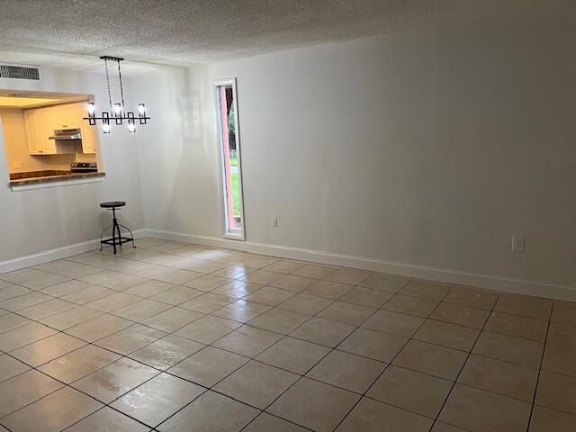 1000 Shorewinds Drive