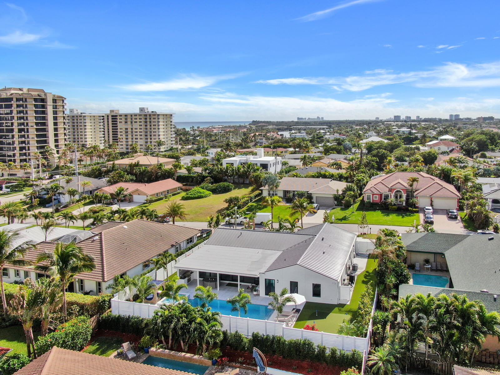 441 S Lyra Circle