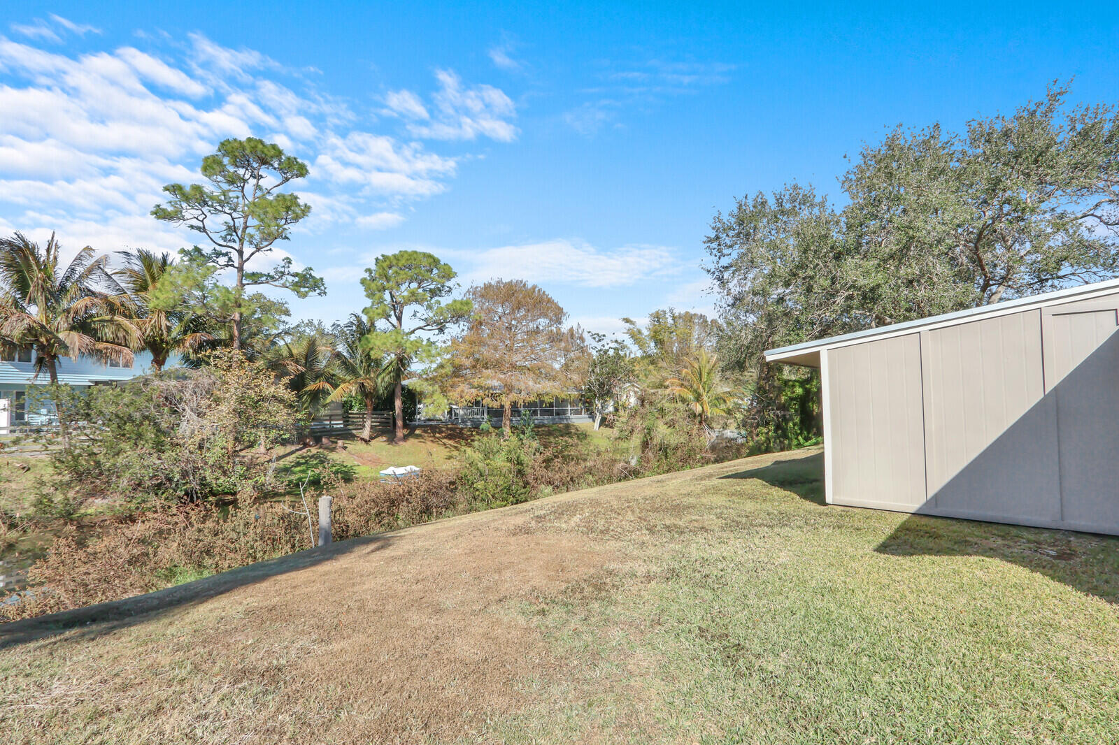 8074 SE River Lane Lane