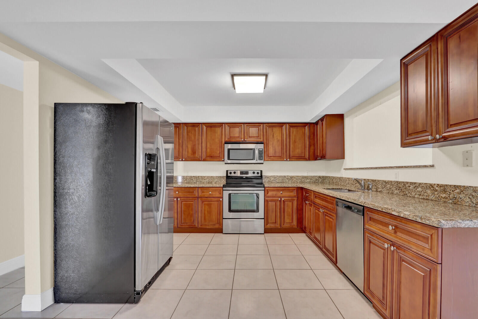 8074 SE River Lane Lane