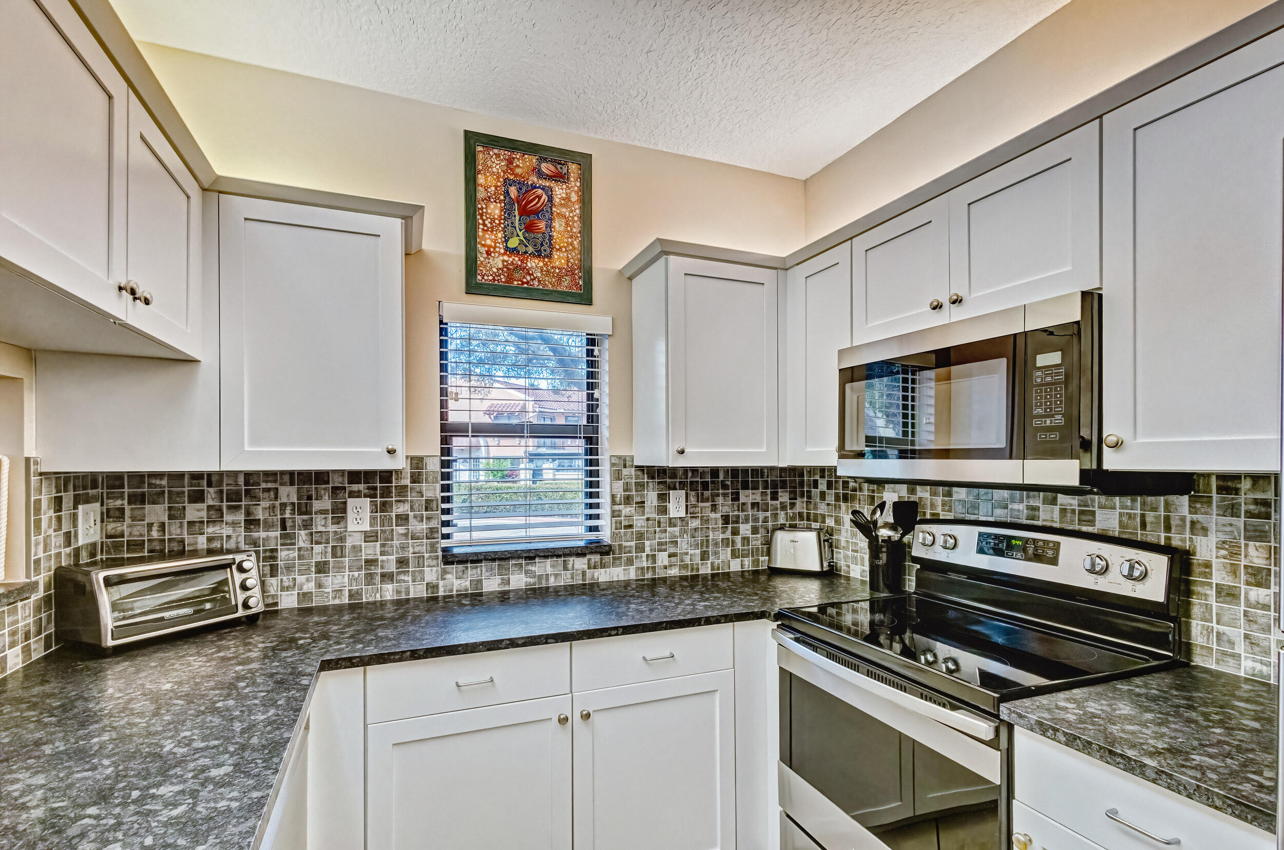 200 Uno Lago Drive 105