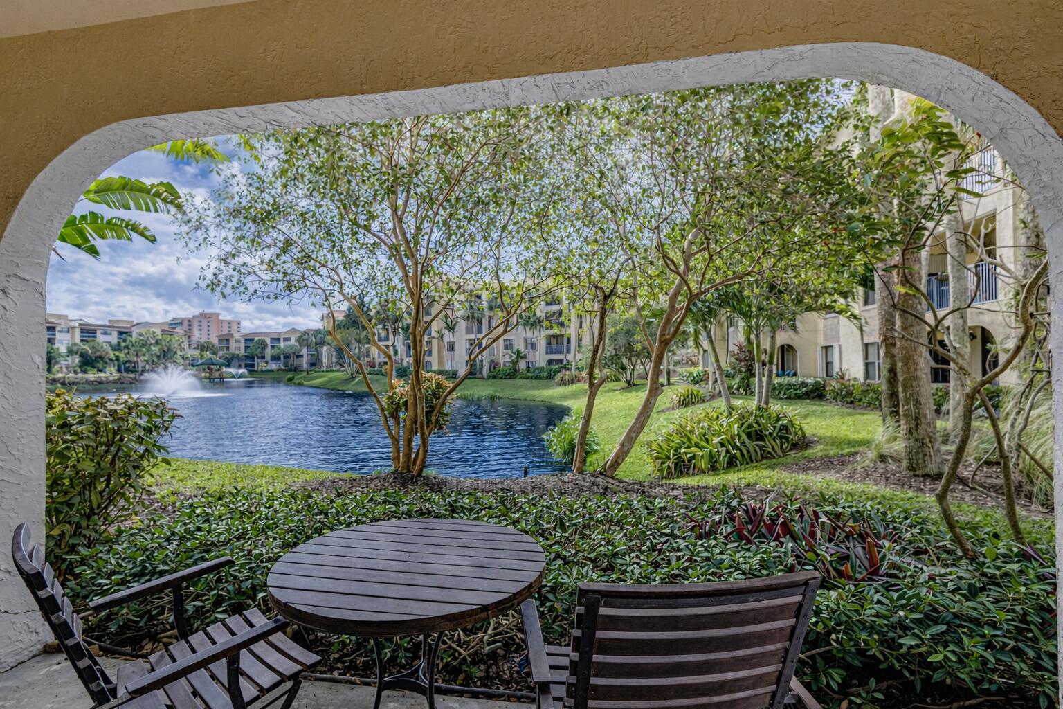 200 Uno Lago Drive 105
