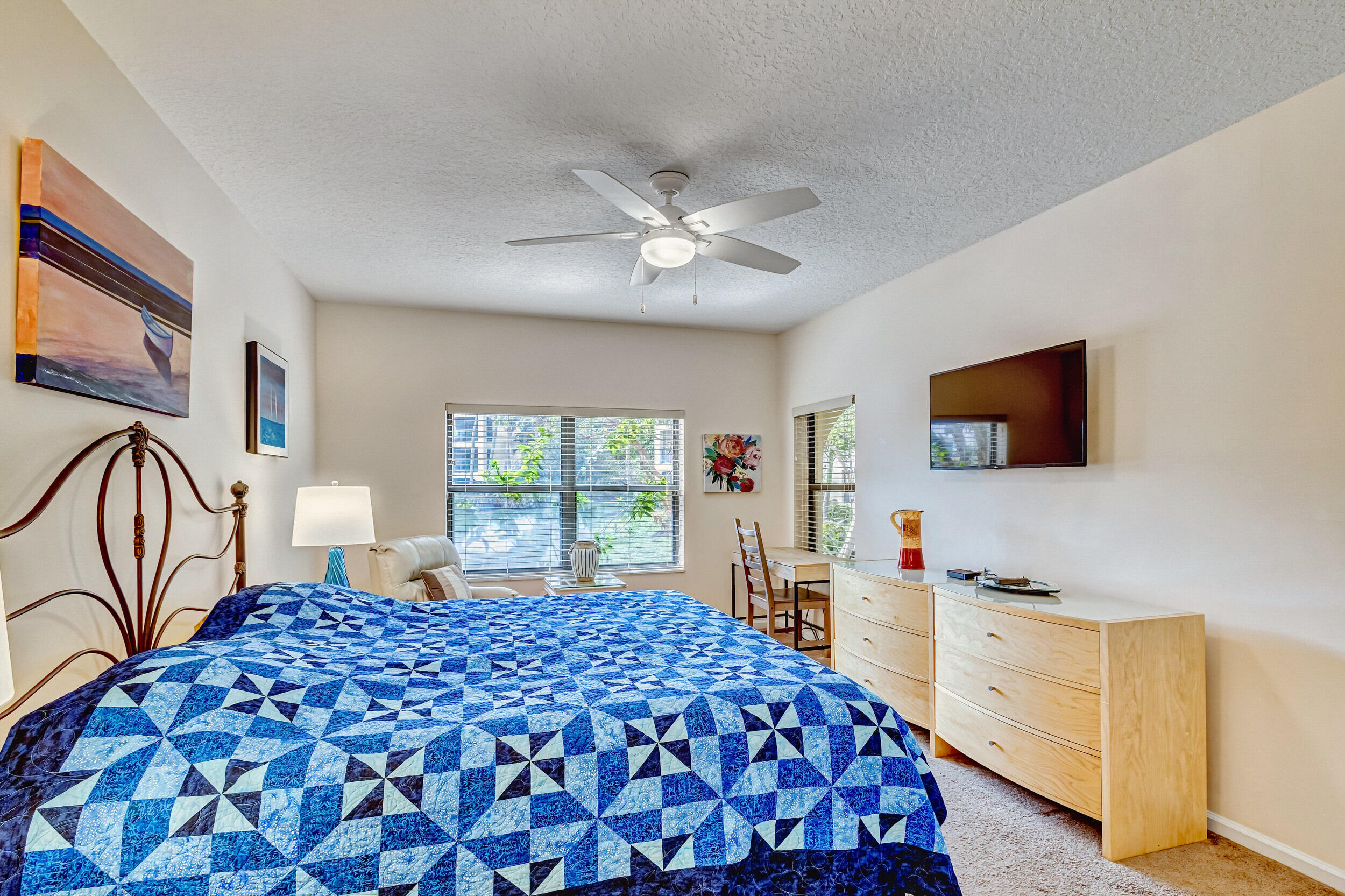 200 Uno Lago Drive 105