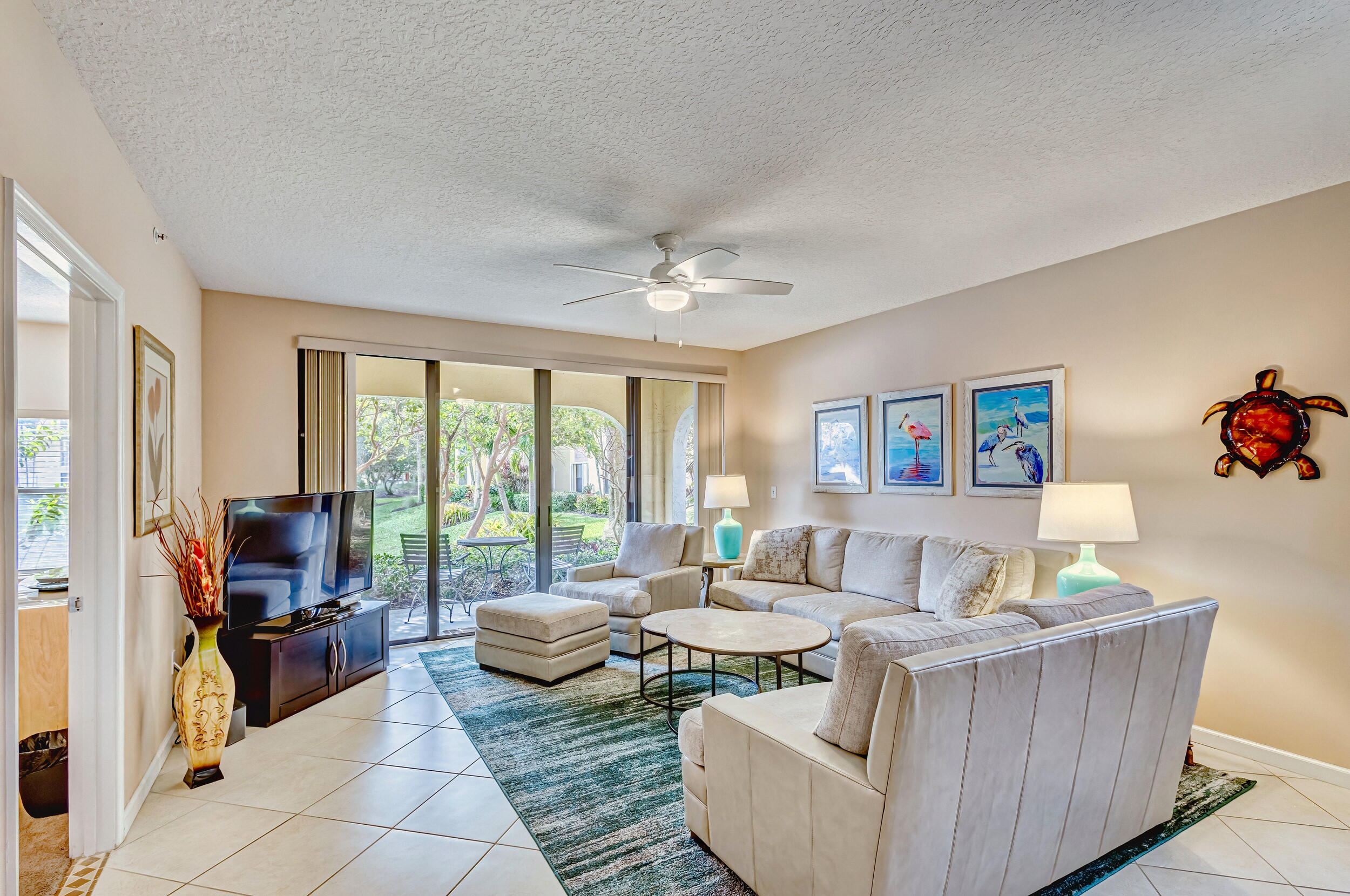 200 Uno Lago Drive 105