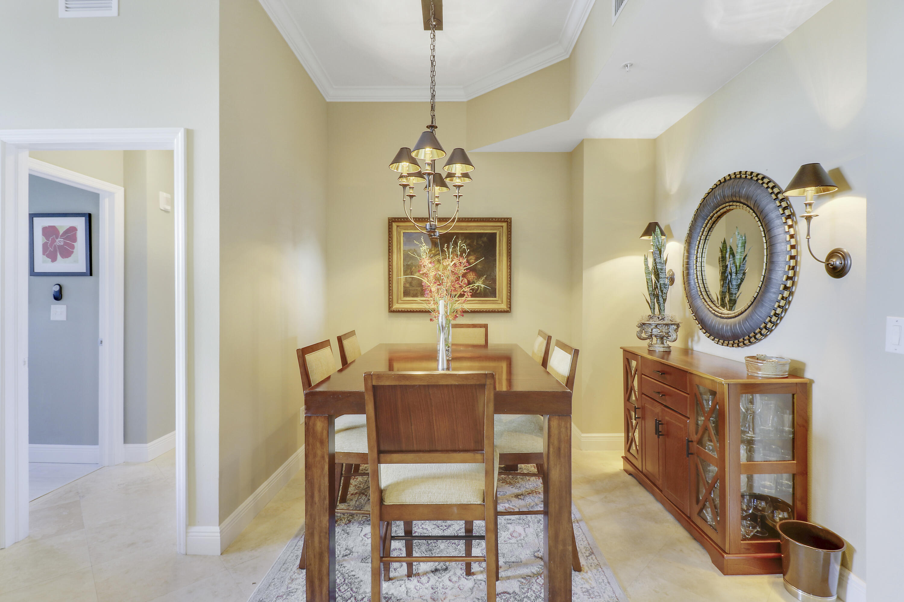 600 S Dixie Highway 405