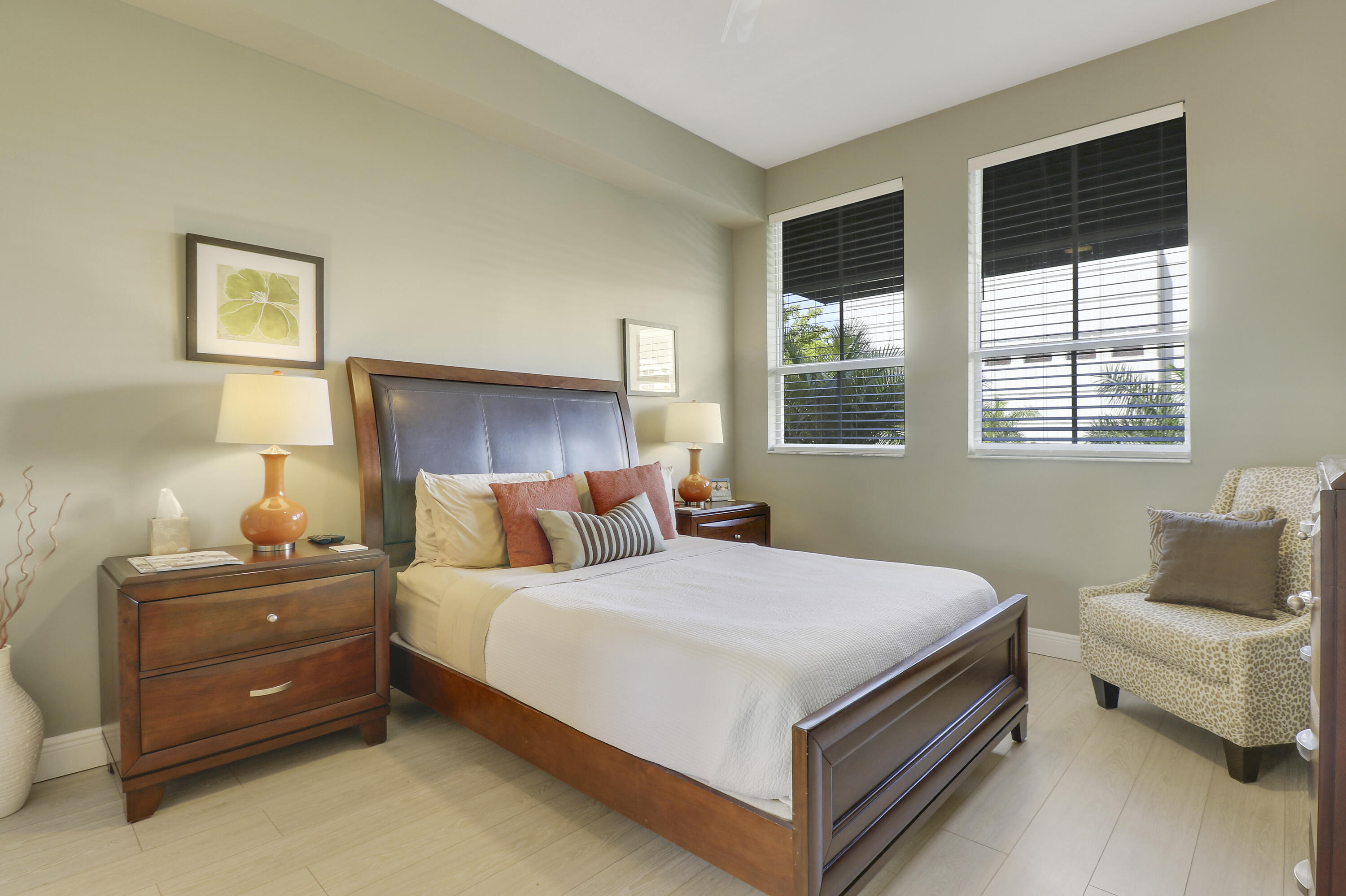 600 S Dixie Highway 405