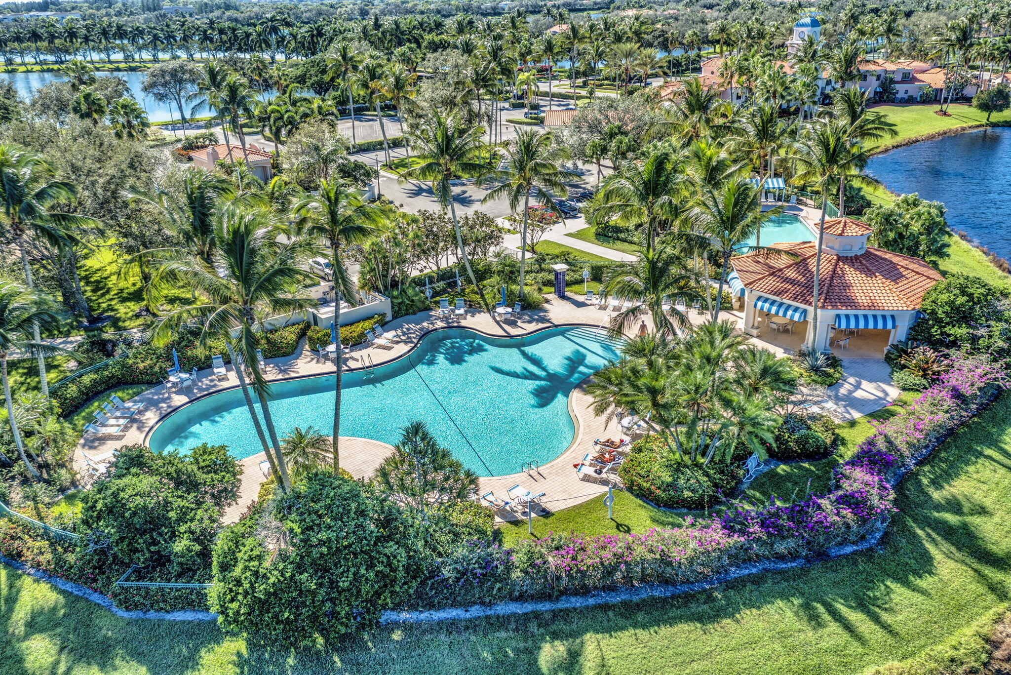 7139 Crystal Lake Drive