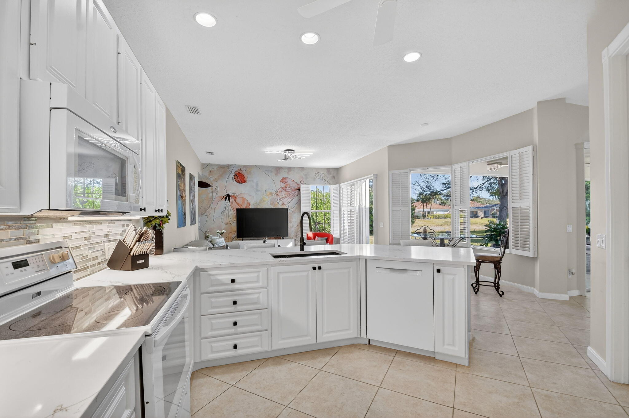 7139 Crystal Lake Drive