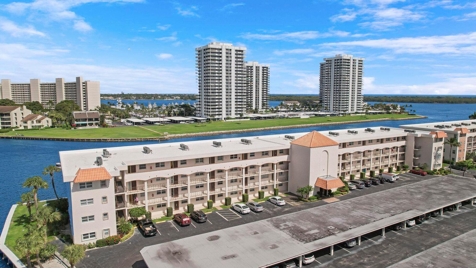 20 Yacht Club Drive 312