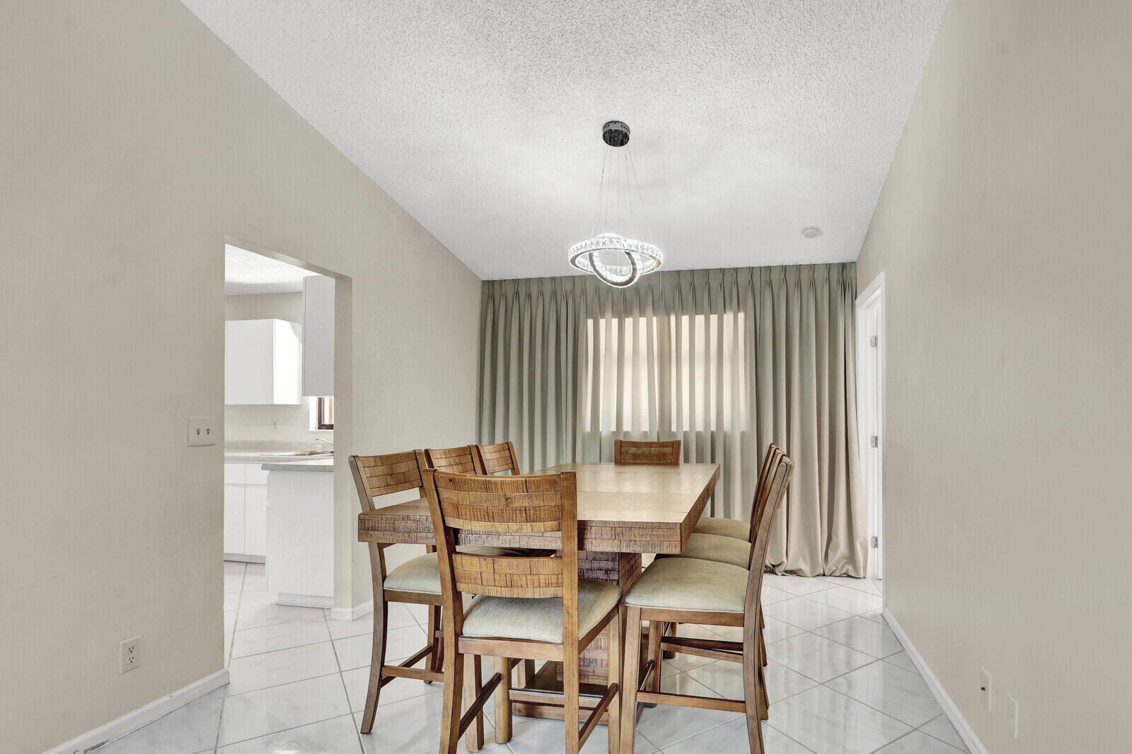 105 Sunflower Circle