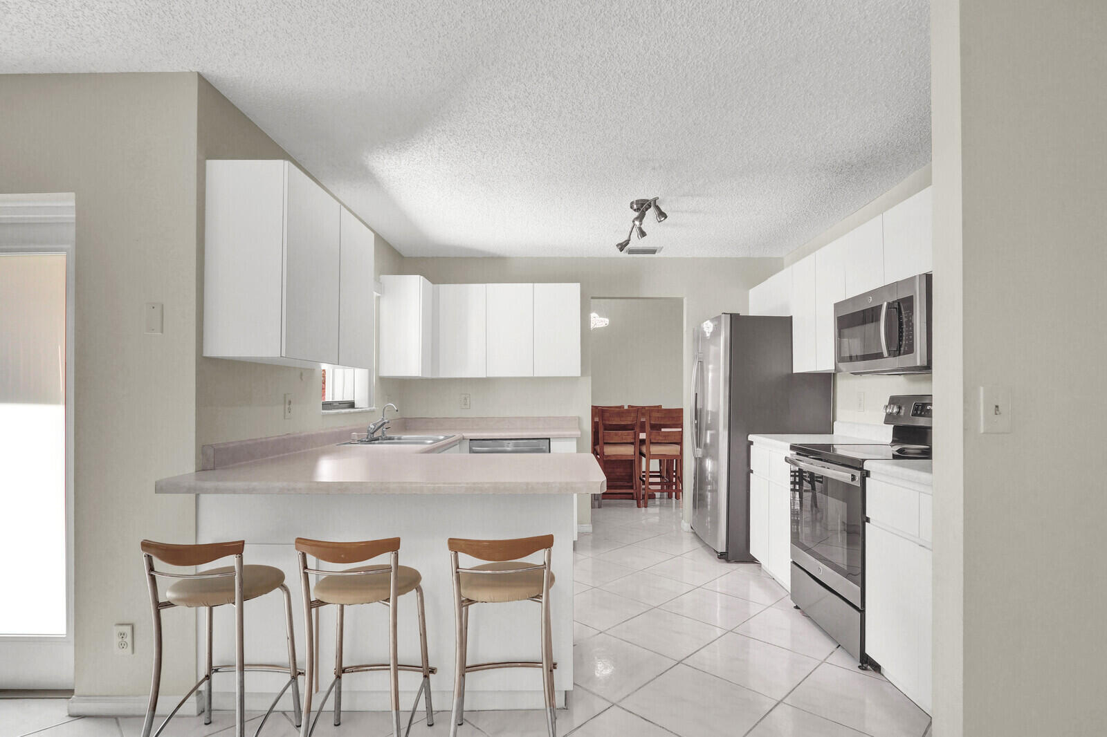 105 Sunflower Circle