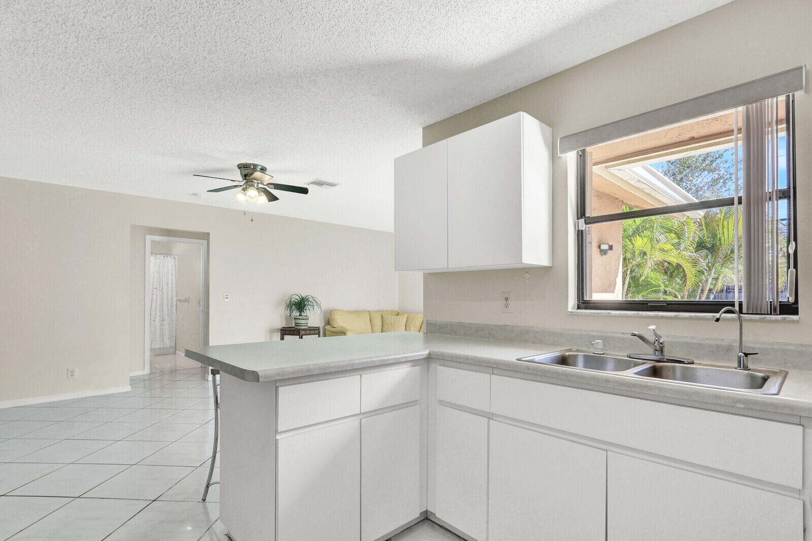 105 Sunflower Circle