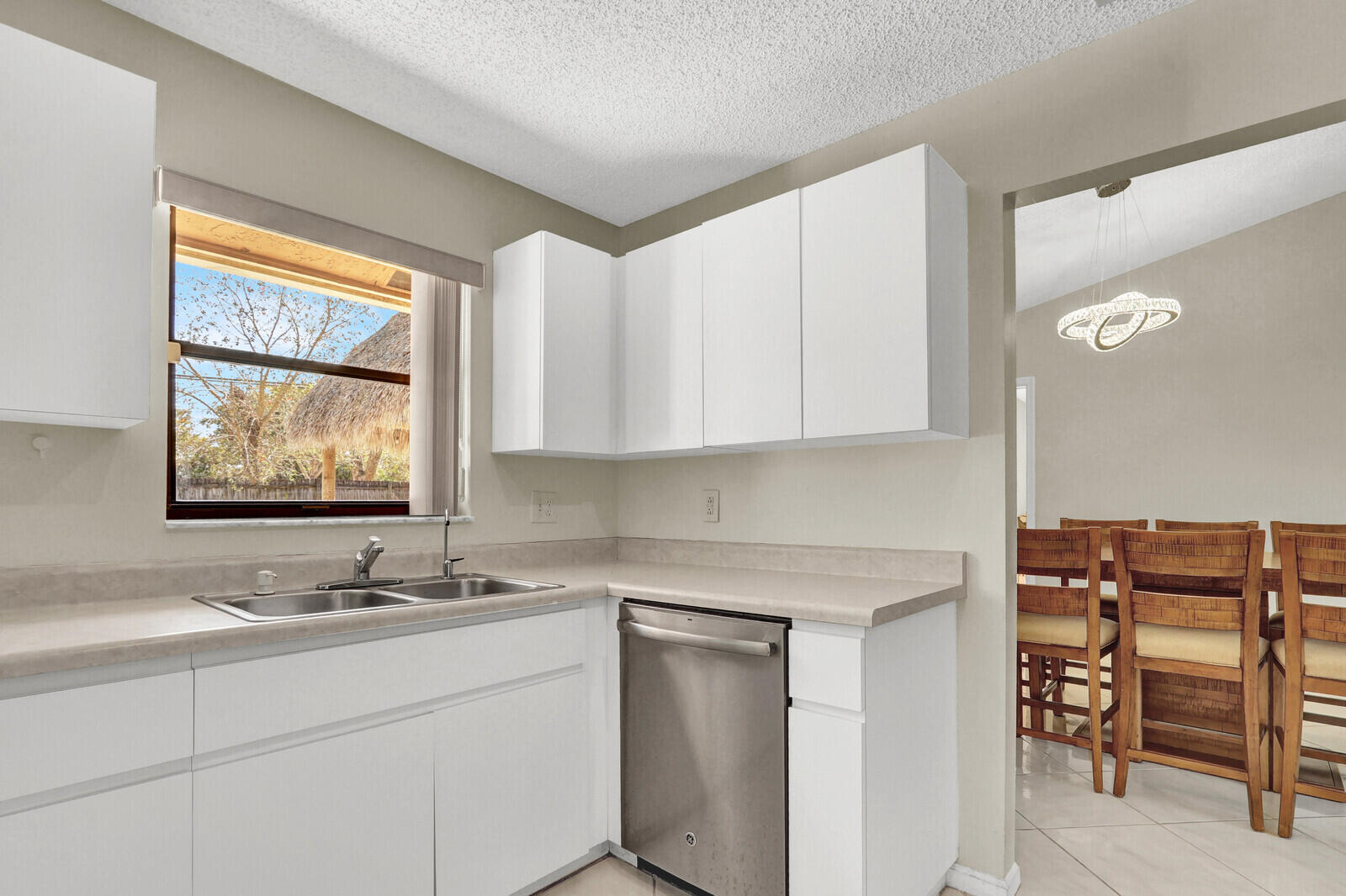 105 Sunflower Circle