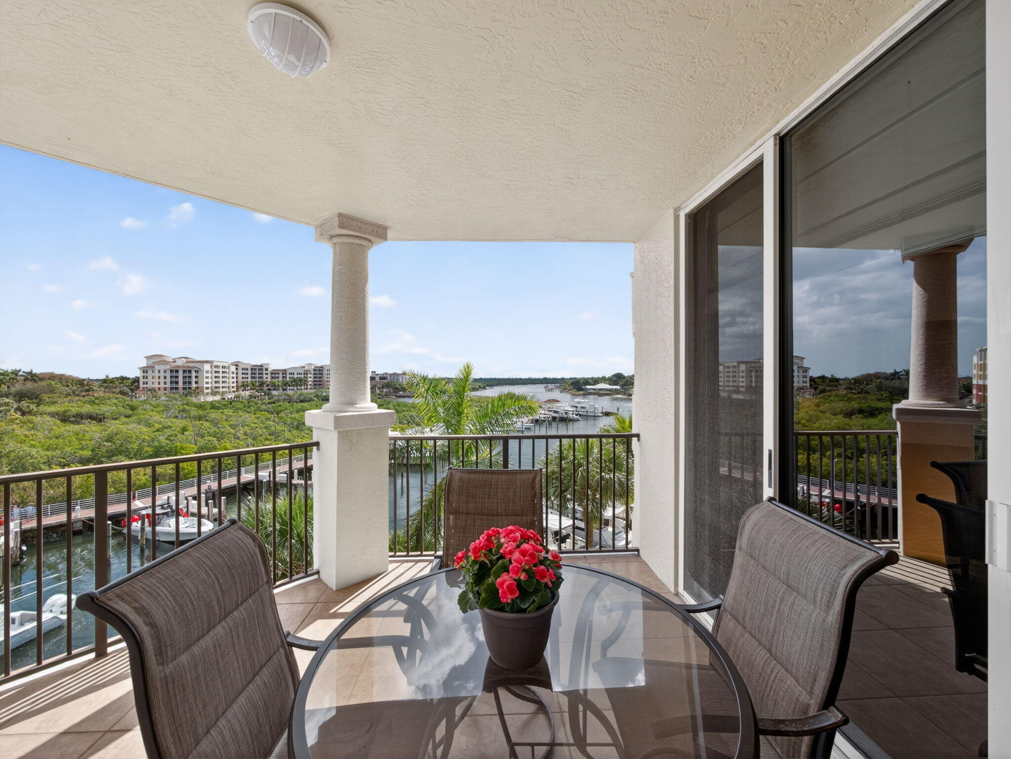 340 S Us Highway 1 405