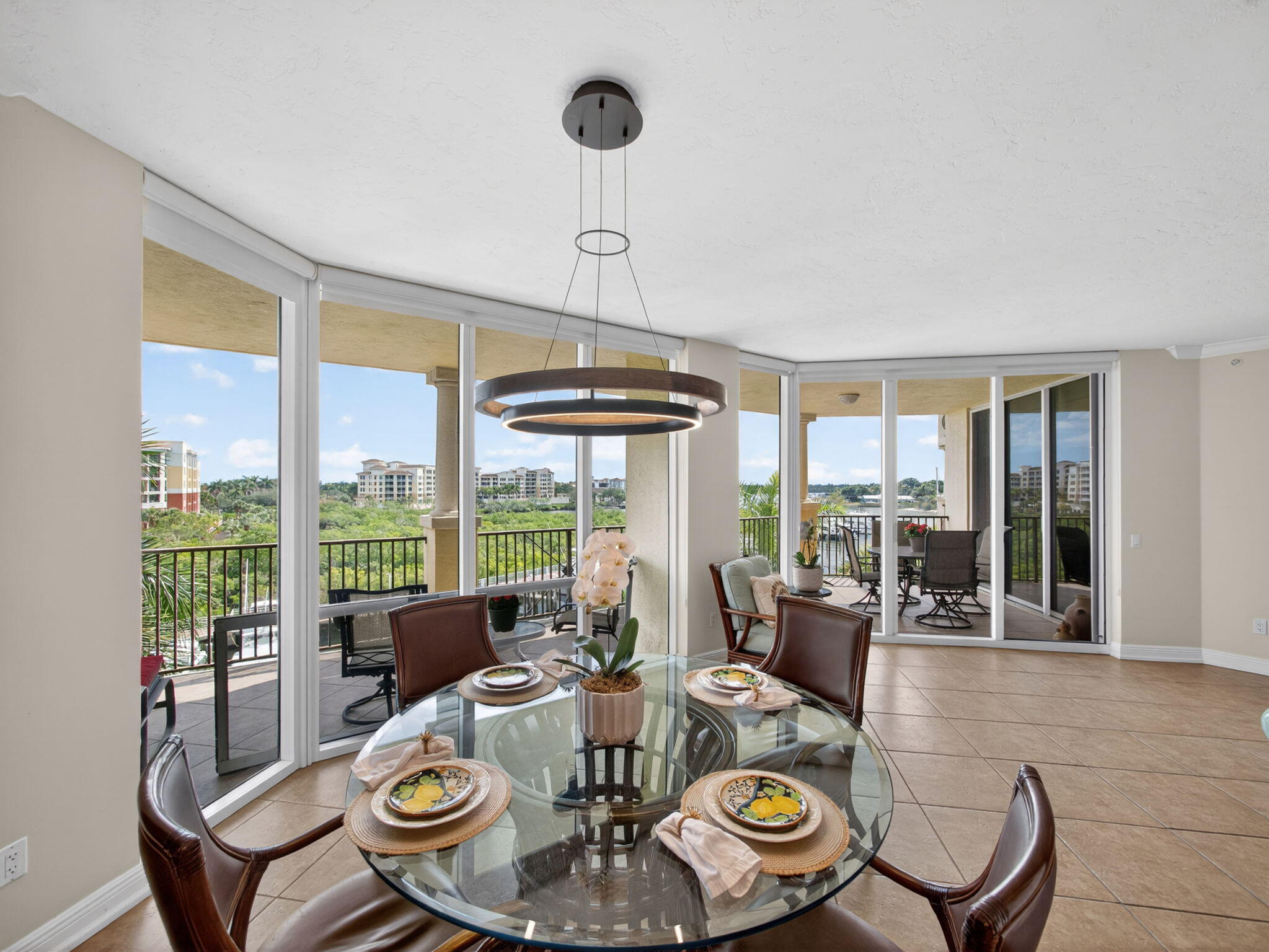 340 S Us Highway 1 405