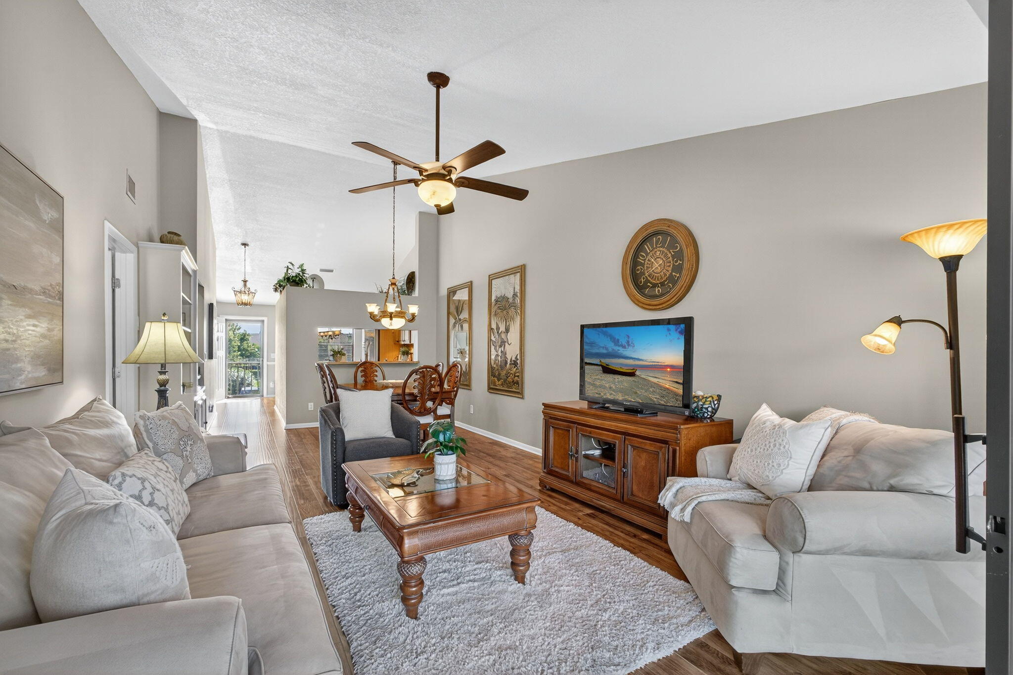 202 Pinecrest Circle B