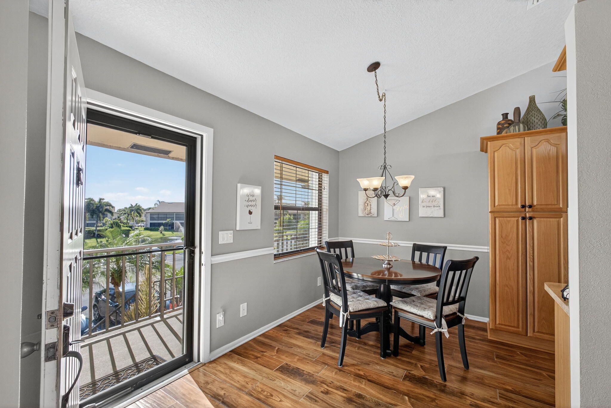 202 Pinecrest Circle B