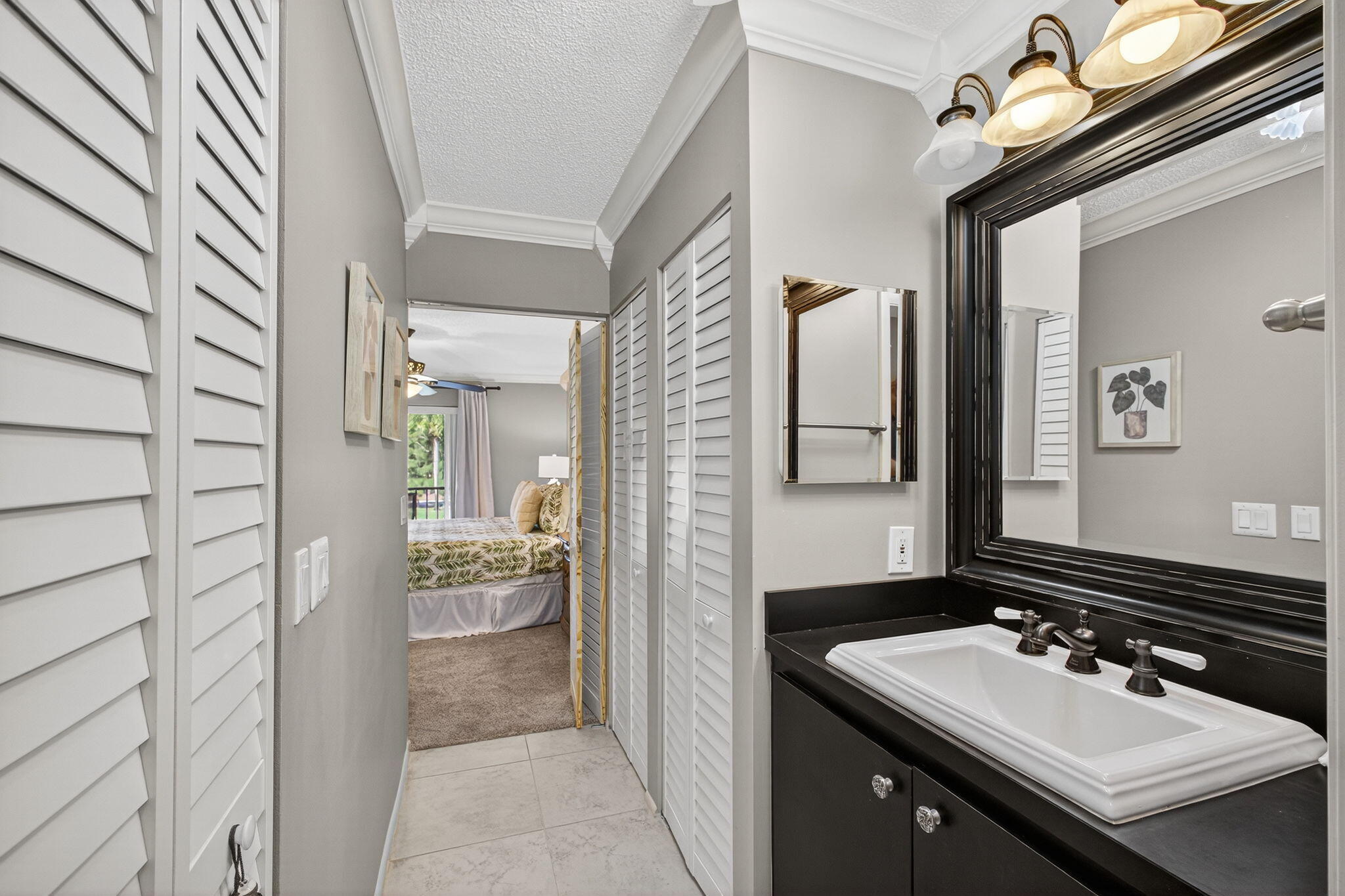 202 Pinecrest Circle B