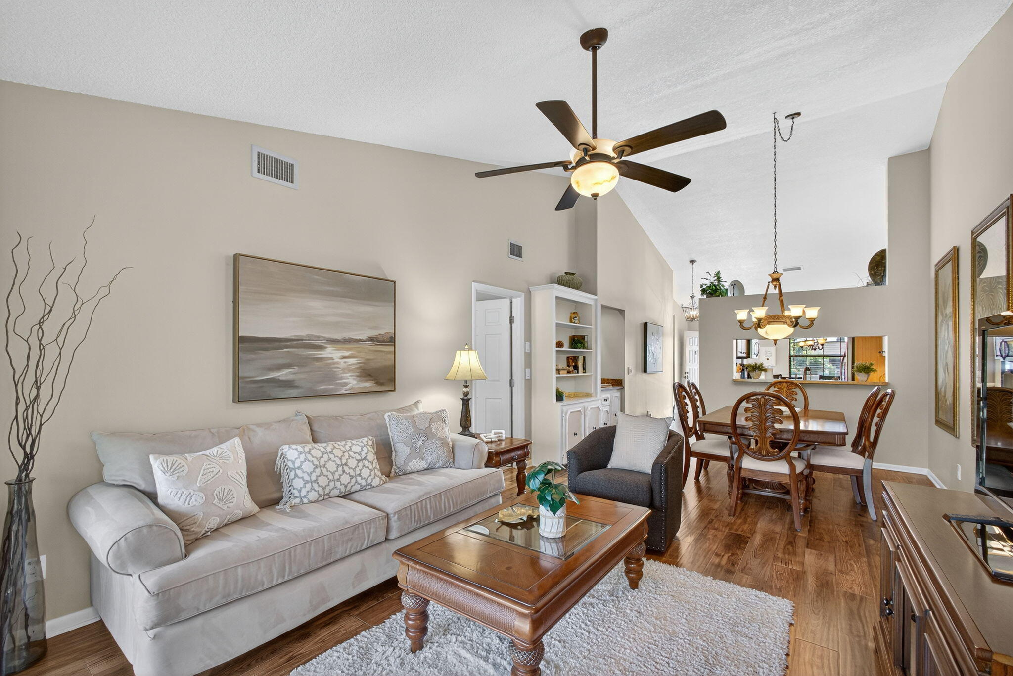 202 Pinecrest Circle B