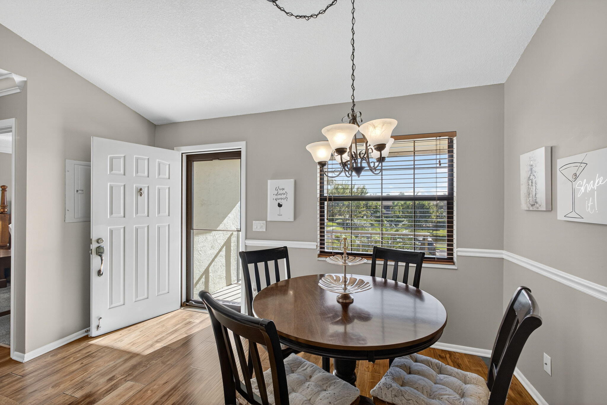 202 Pinecrest Circle B