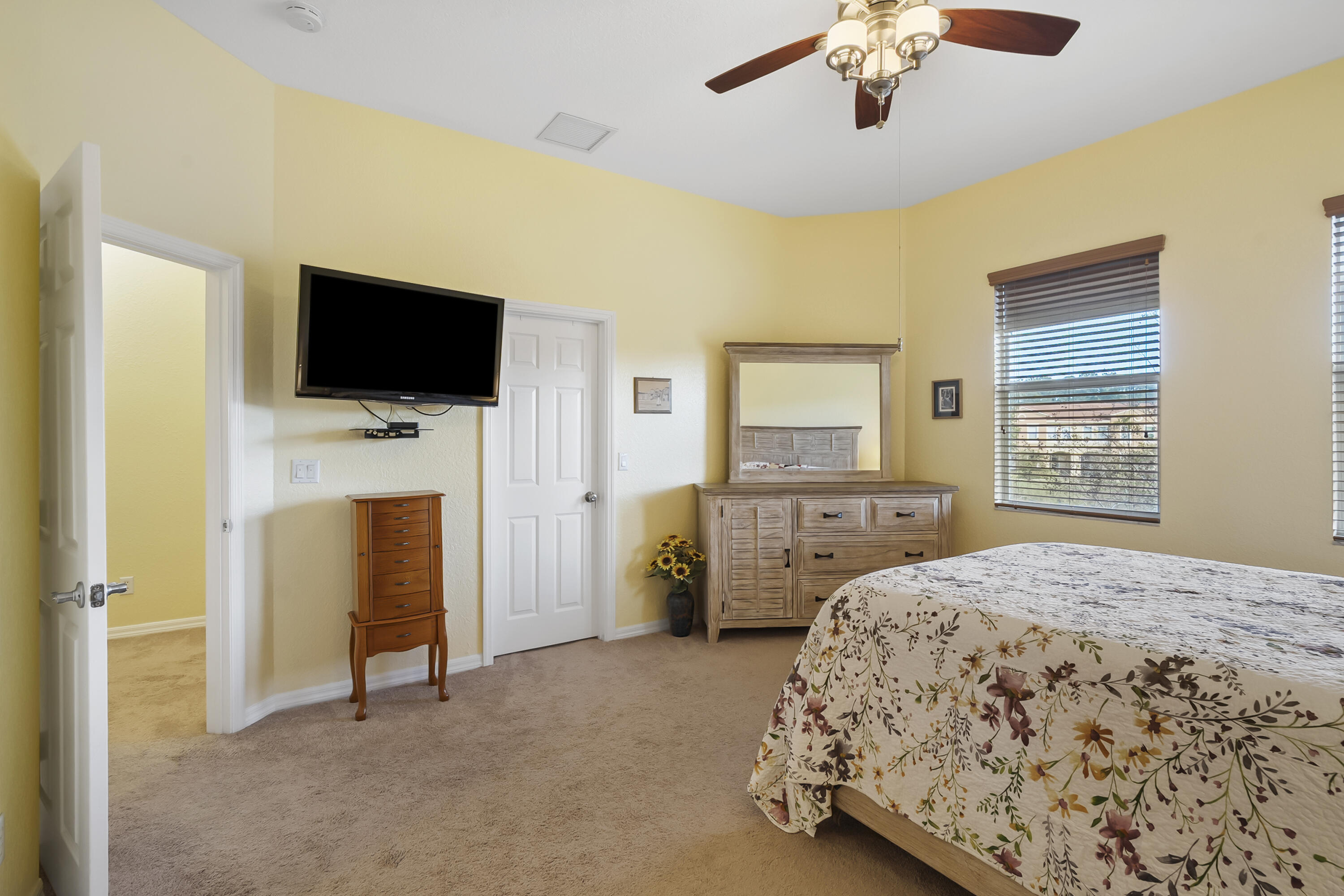 4870 Bonsai Circle 106