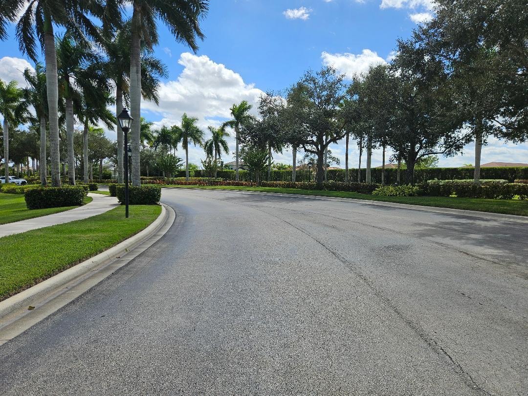 12509 SW Silverwood Avenue, Port St. Lucie