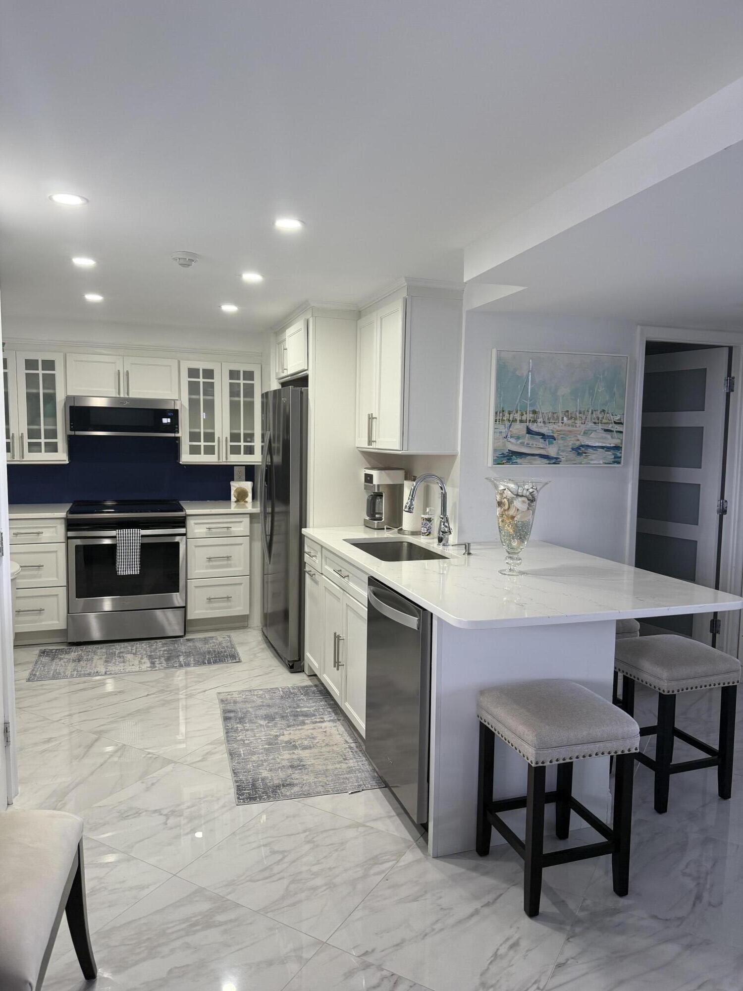 5200 N Flagler Drive 804