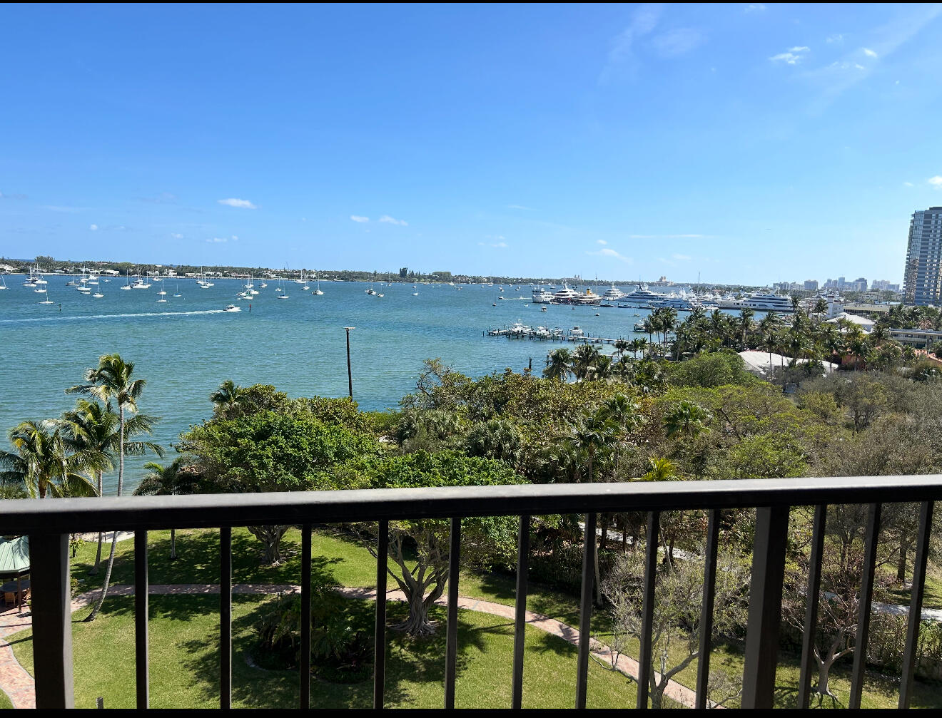 5200 N Flagler Drive 804