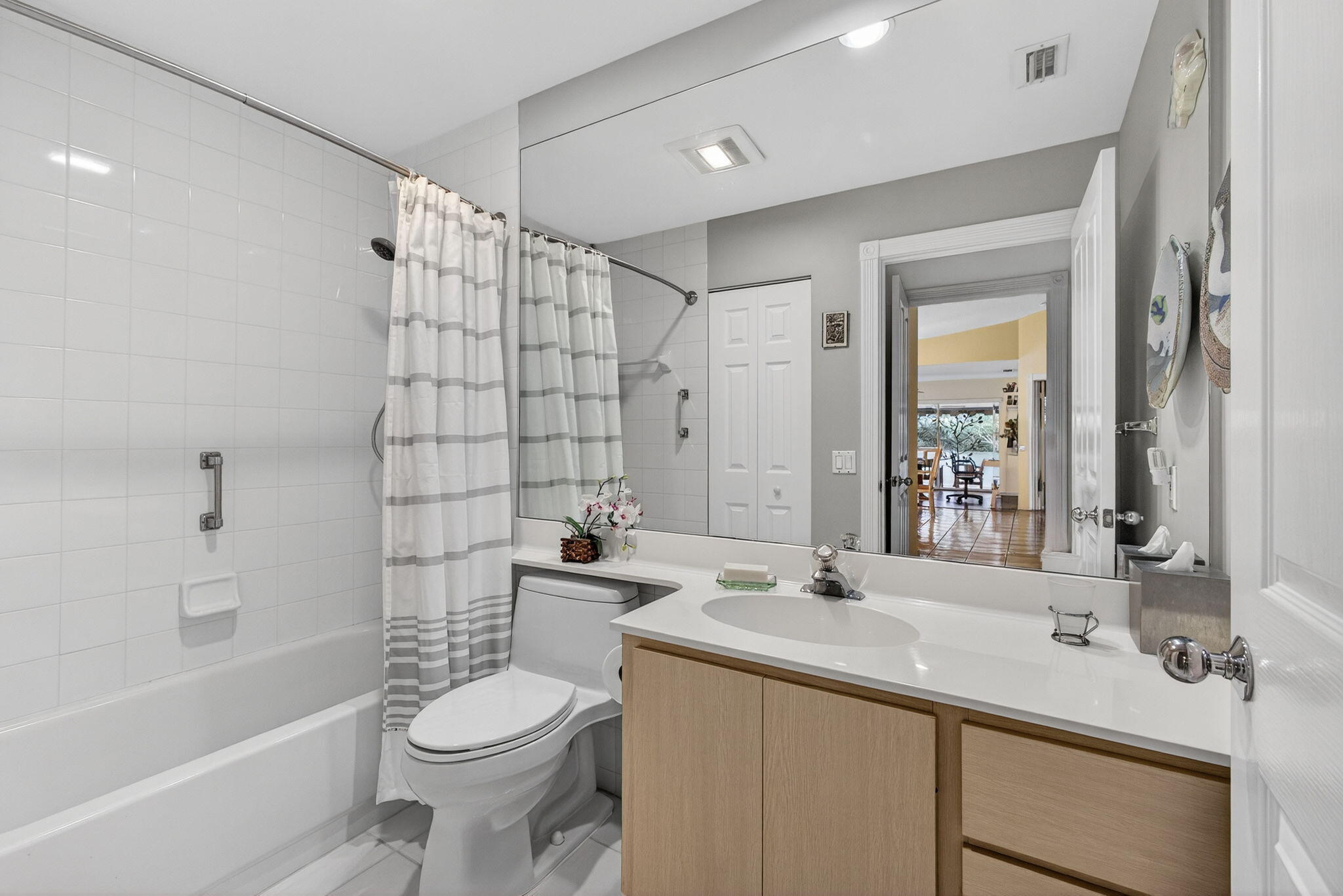 8323 Old Forest Road